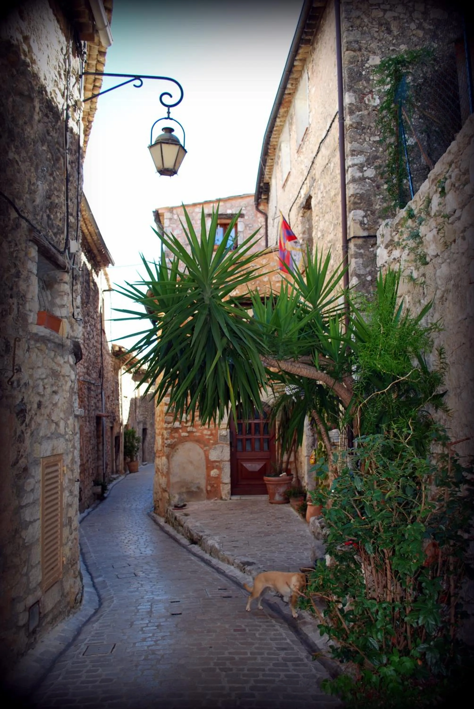 Nearby landmark in La Résidence du Moulin