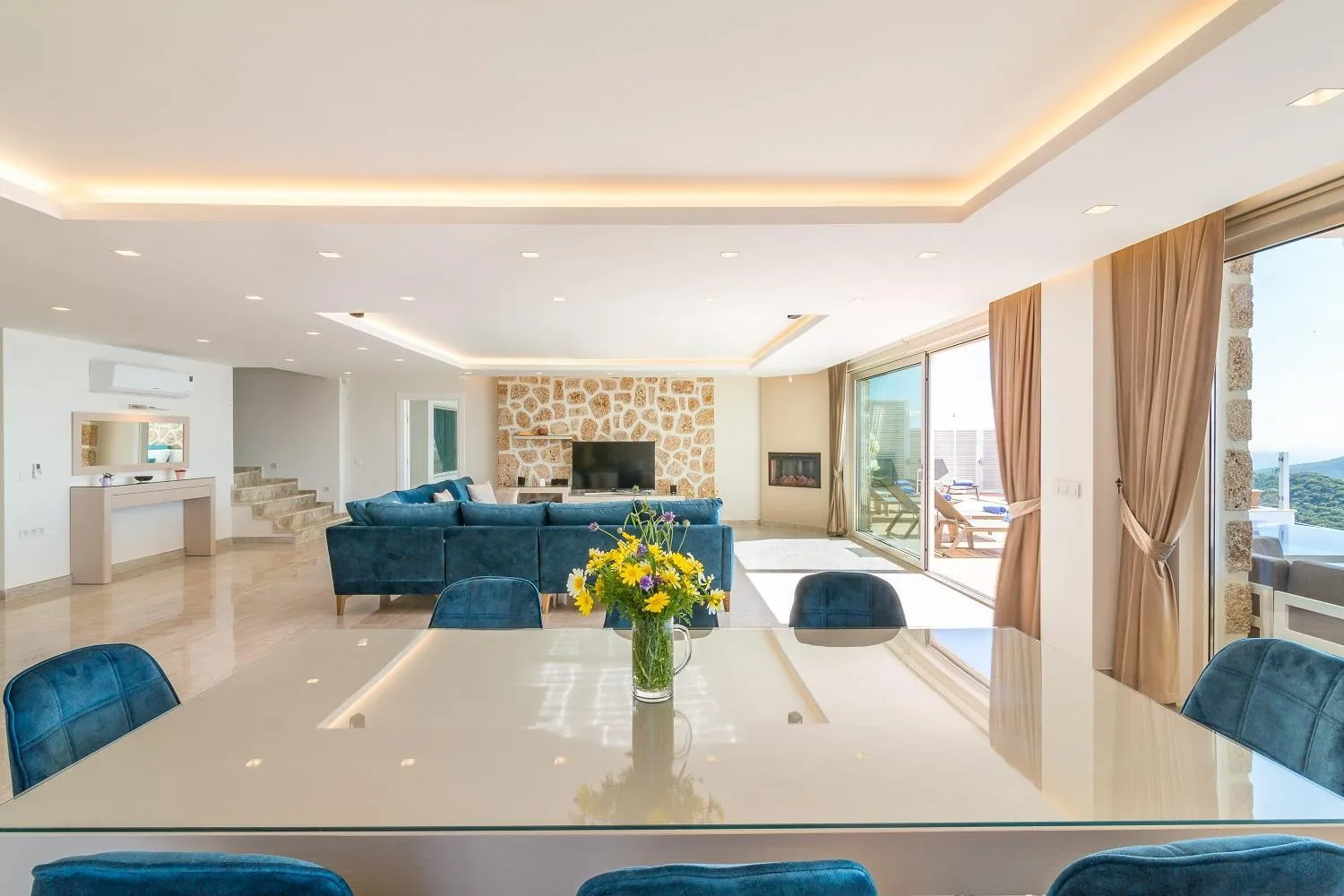 Living room in Villa La Mer Azur