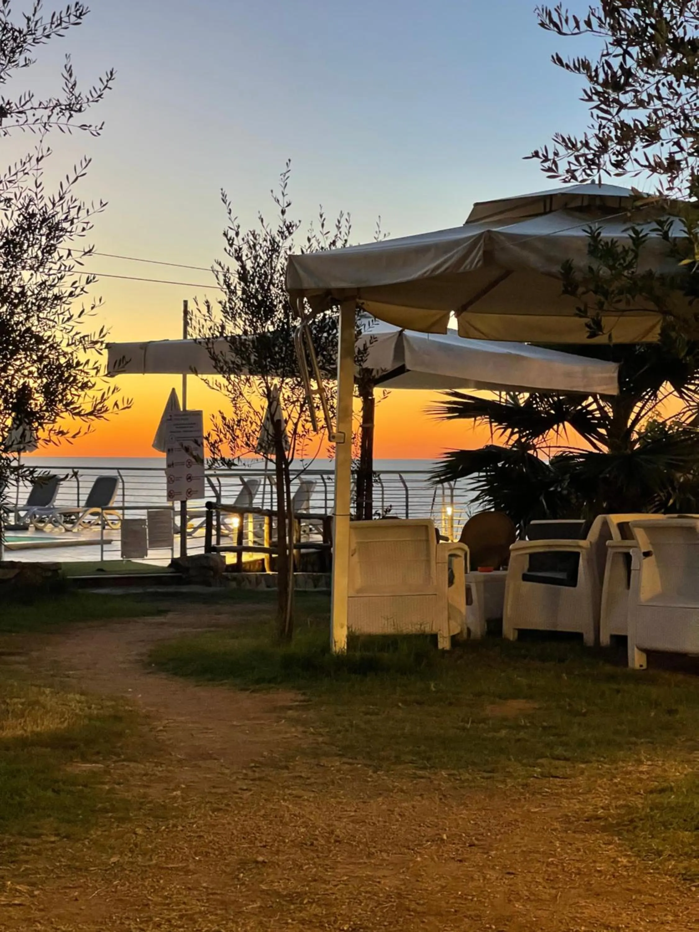 Lounge or bar in Appartamenti Pousada Michelino