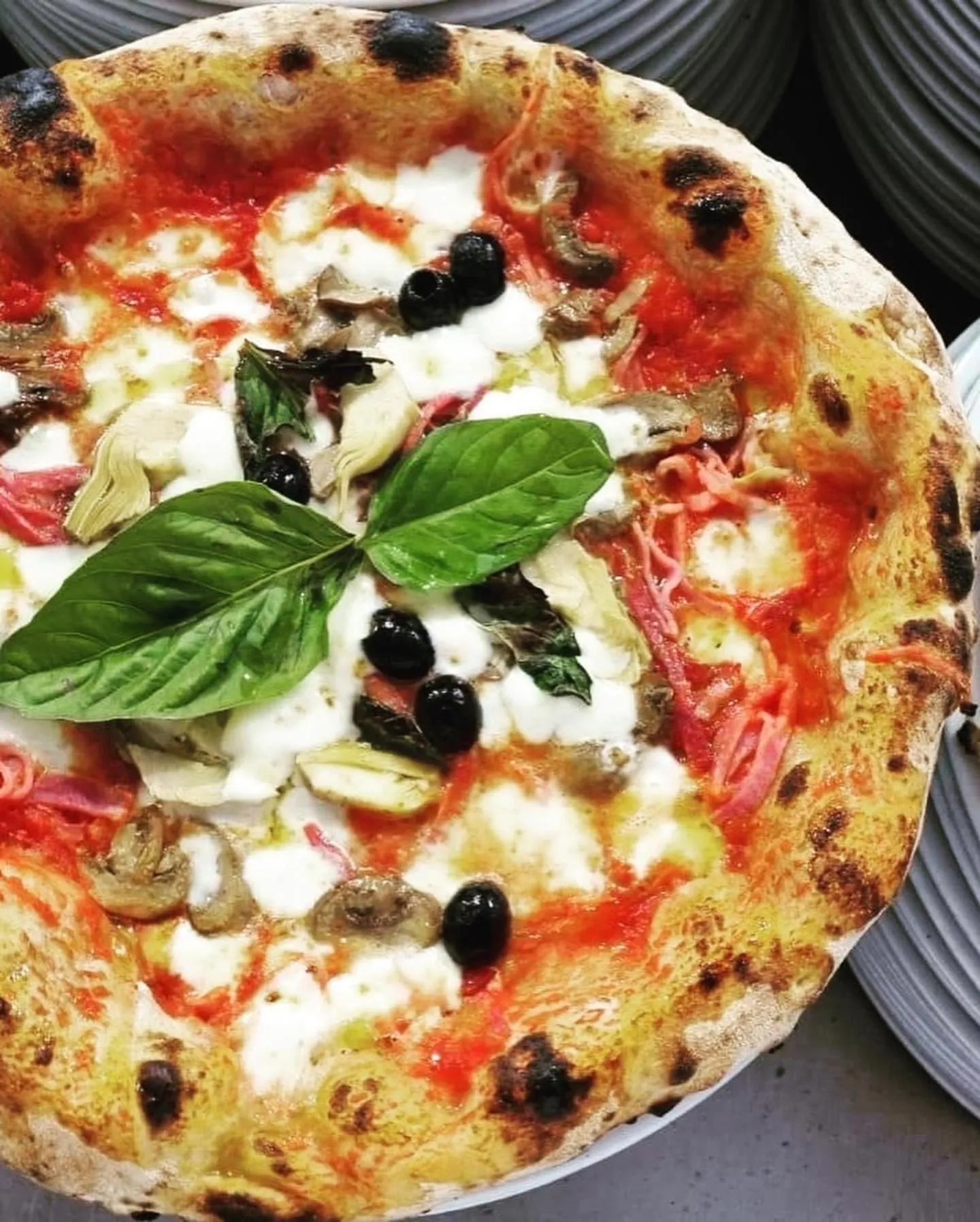 Restaurant/places to eat in Appartamenti Pousada Michelino