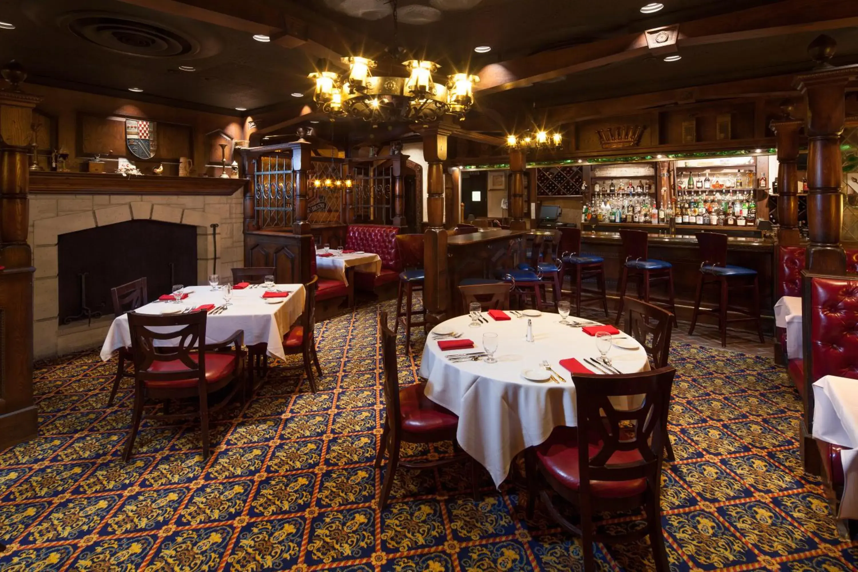 Restaurant/places to eat in The Towers at The Kahler Grand Restaurant/places to eat in The Towers at The Kahler Grand