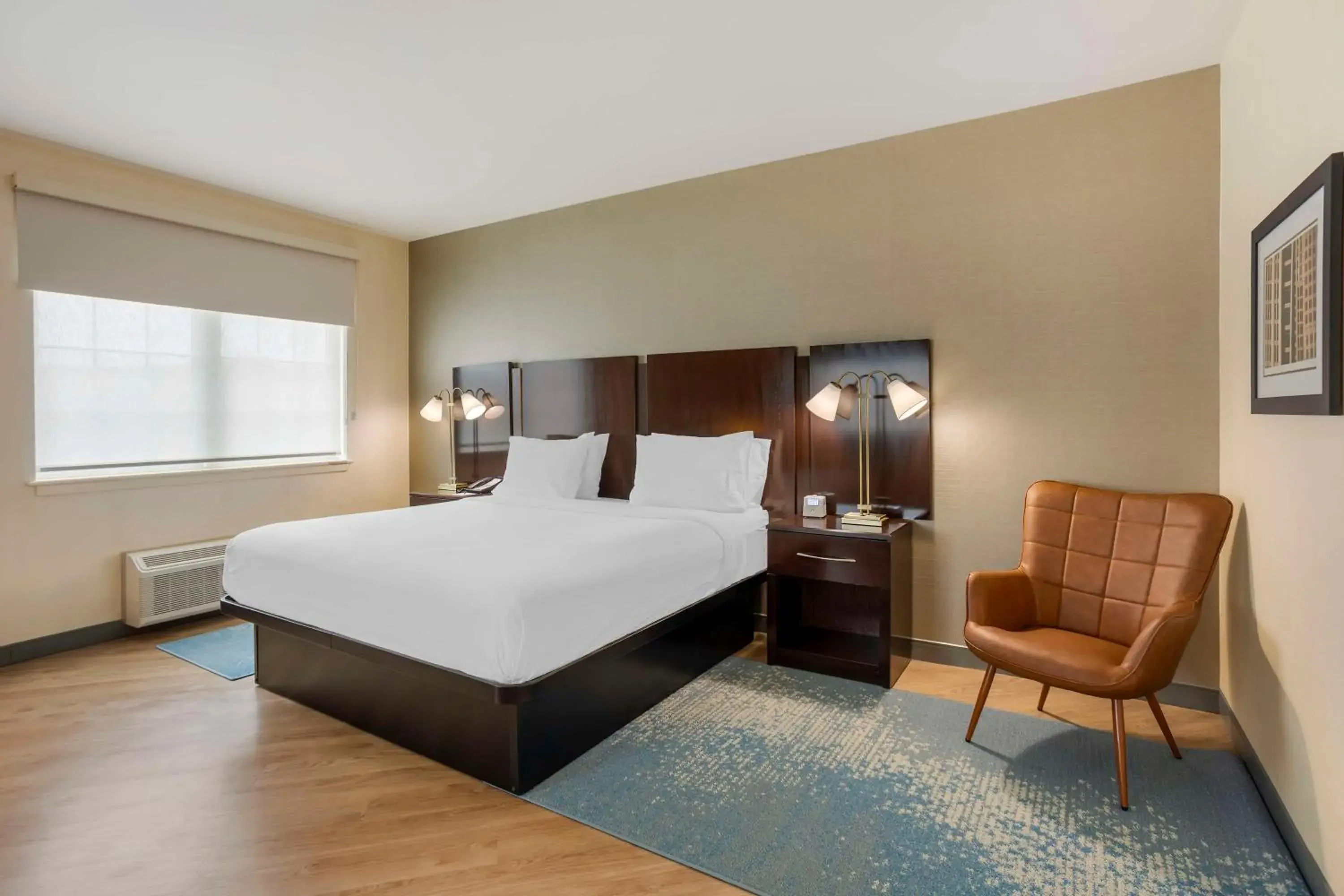 Bedroom, Bed in Best Western Plus - King of Prussia Bedroom, Bed in Best Western Plus - King of Prussia