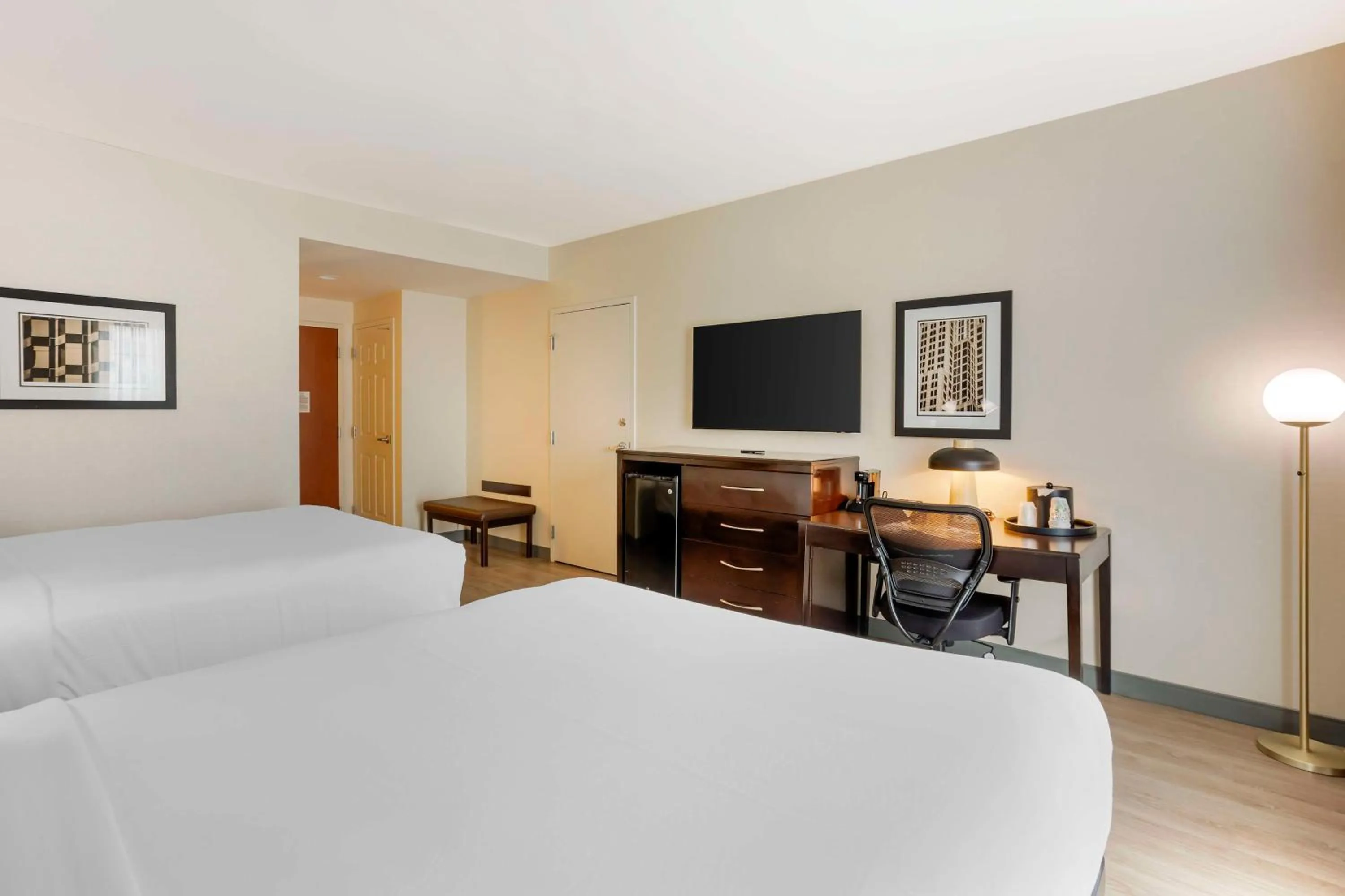 Bedroom, Bed in Best Western Plus - King of Prussia