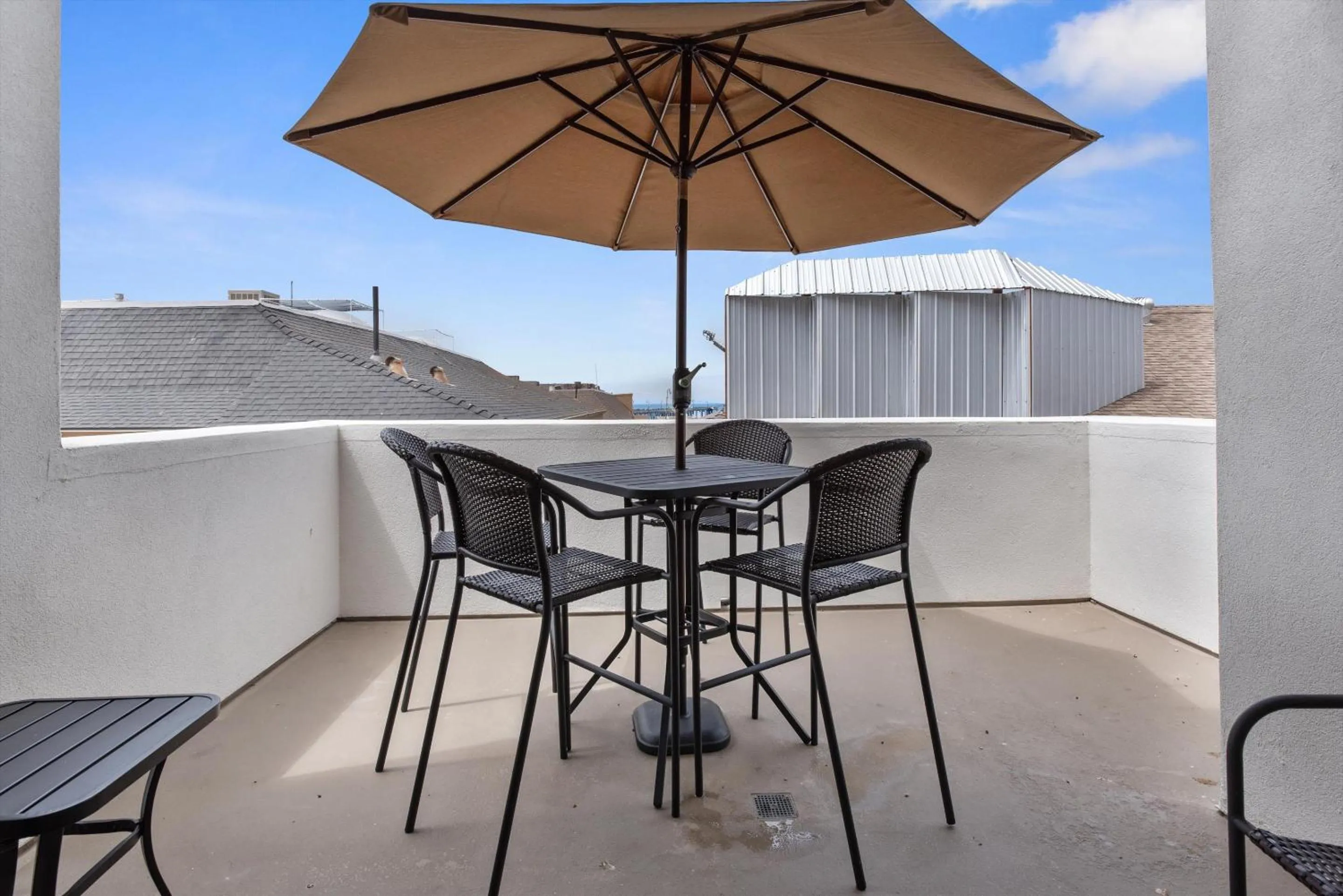 Balcony/Terrace in Beach House Inn & Suites