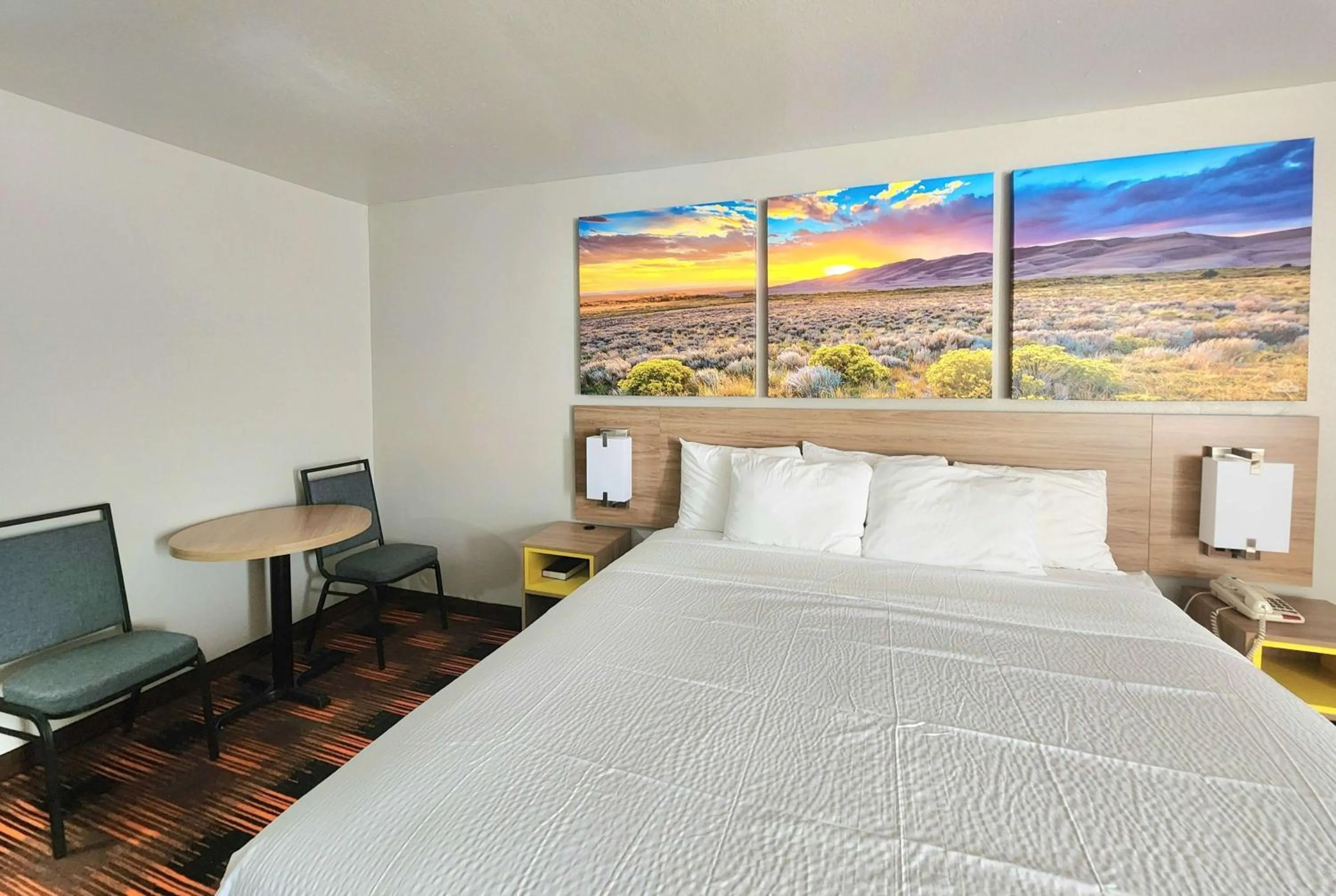 Photo of the whole room, Bed in Days Inn by Wyndham Lumberton