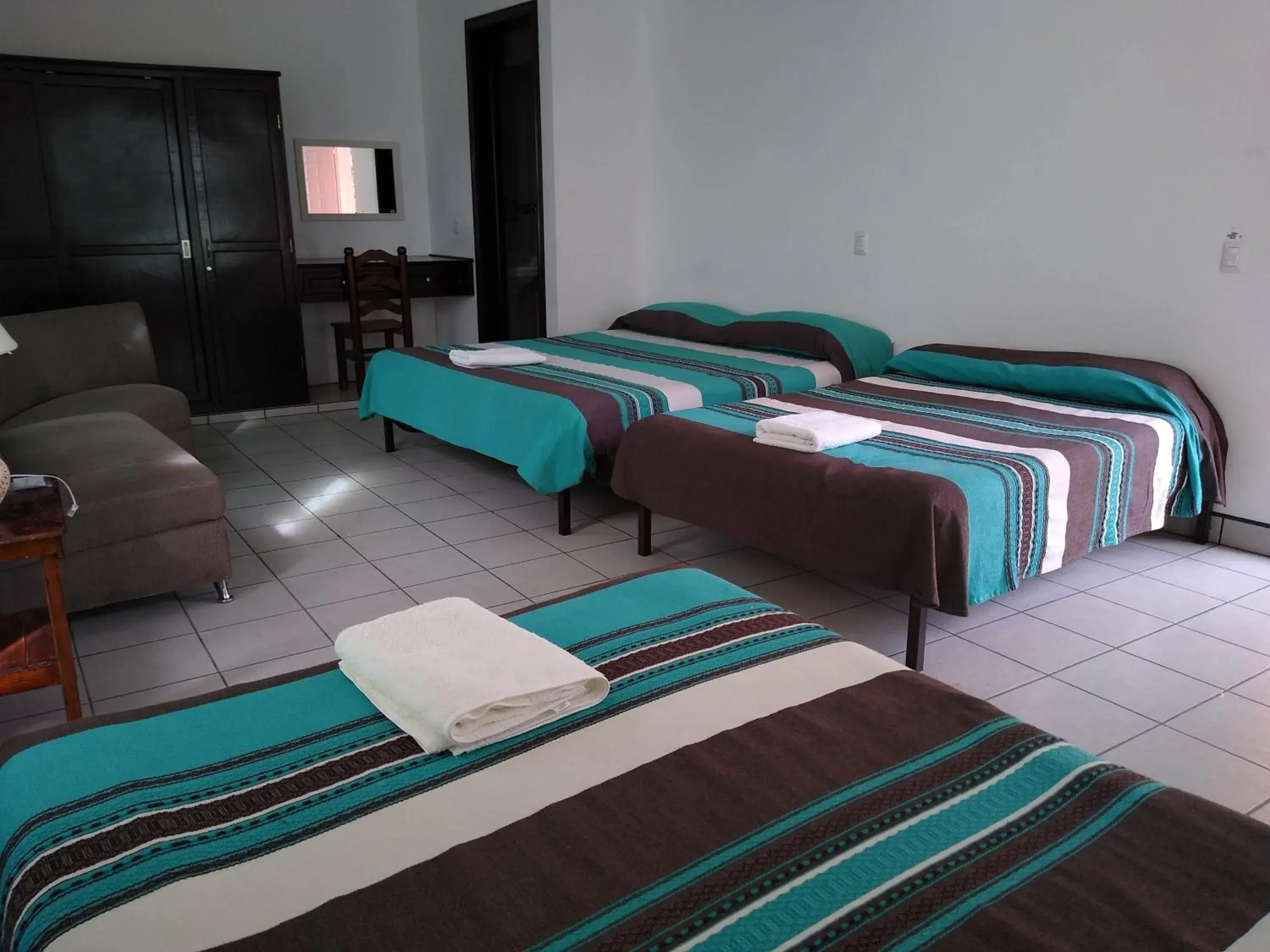 Triple Room in HOTEL CARMELITA MITLA Triple Room in HOTEL CARMELITA MITLA