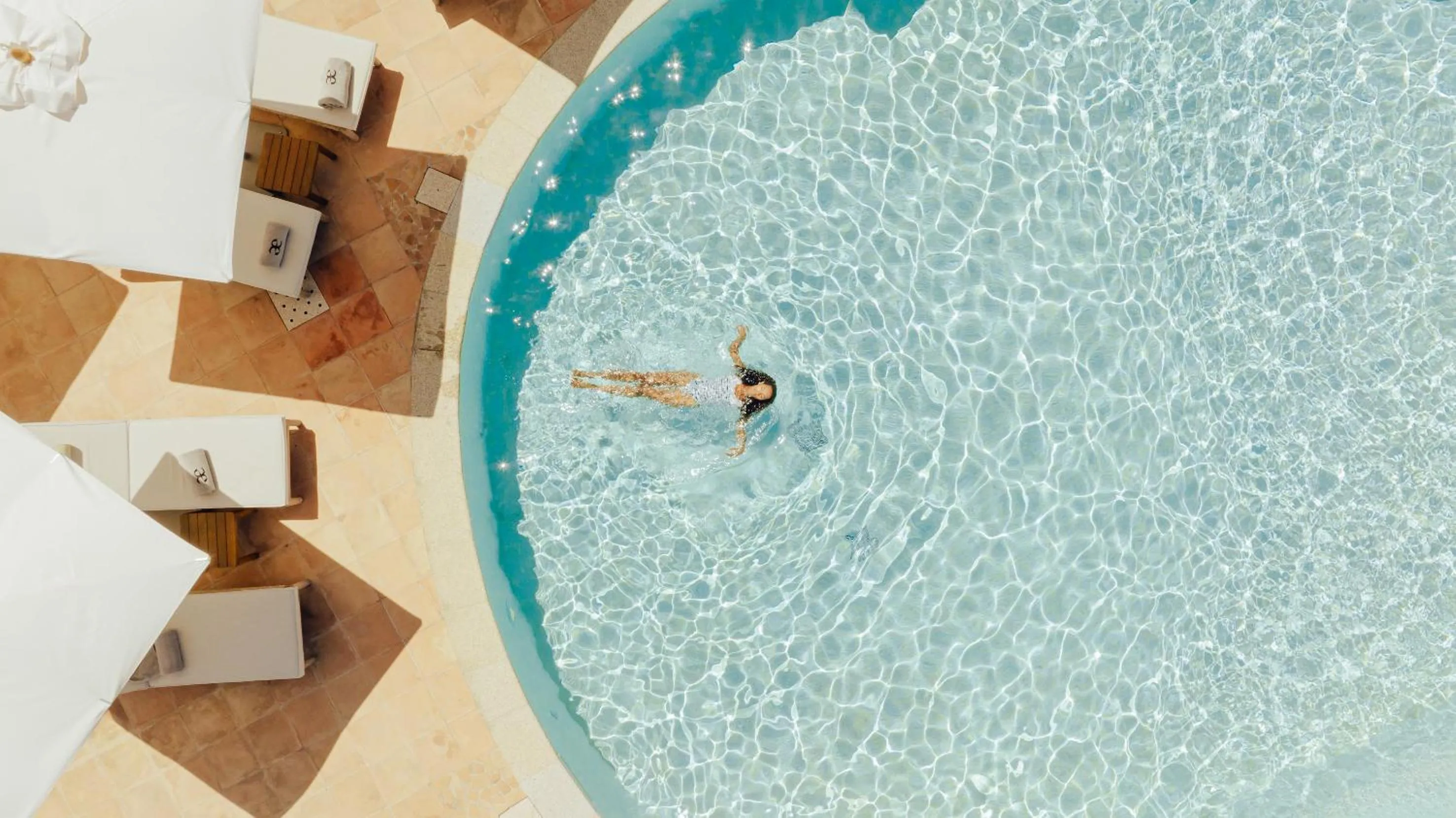 Swimming pool in Aethos Sardinia