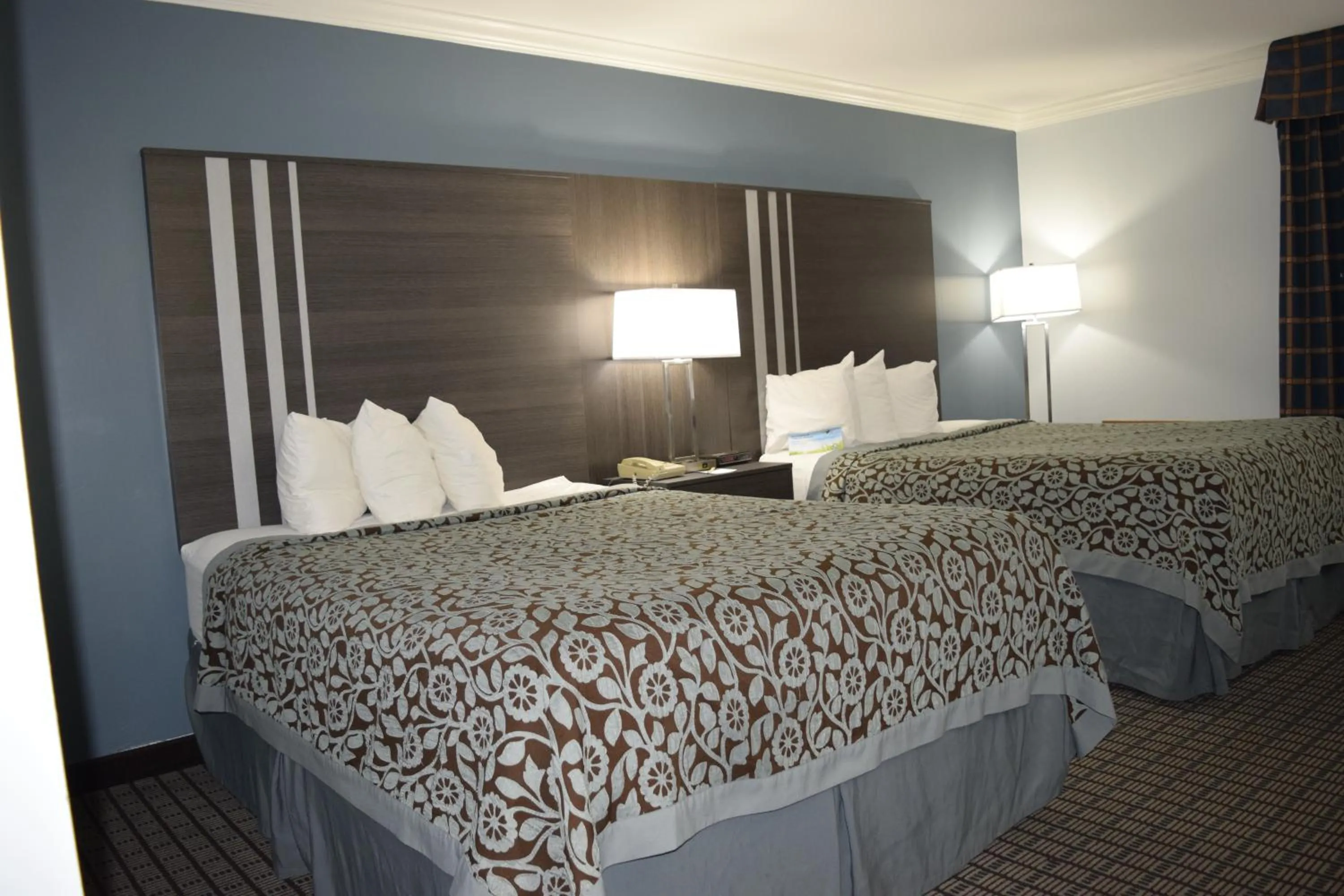 Bed in Days Inn by Wyndham Rock Falls