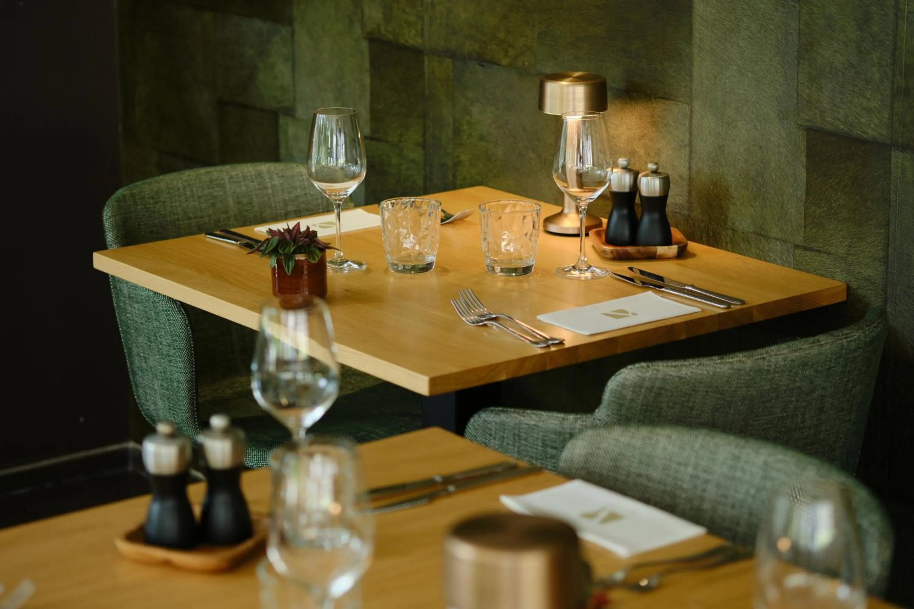 Restaurant/places to eat in Le Côté Vert