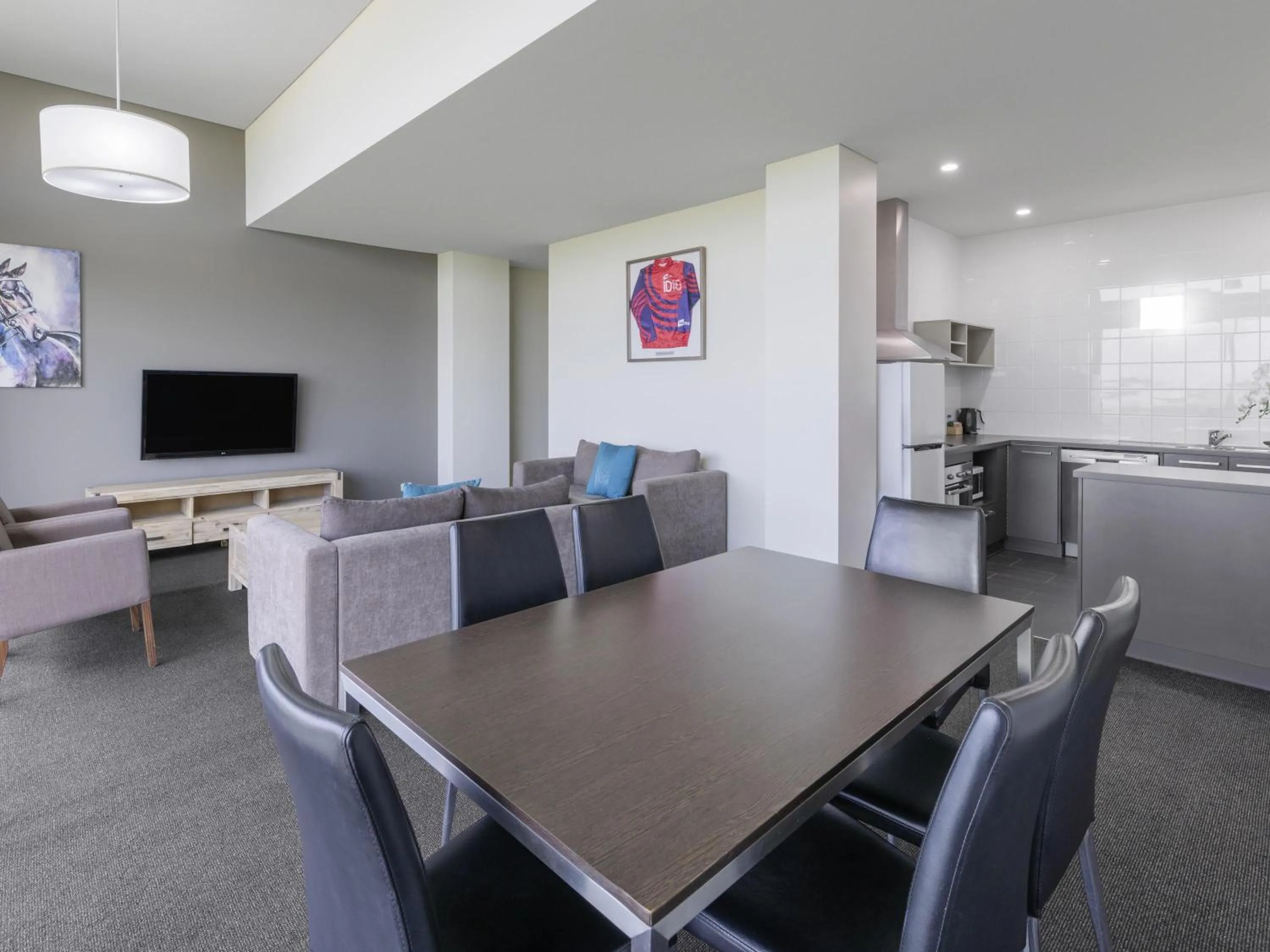 Bedroom in Mantra Melbourne Melton