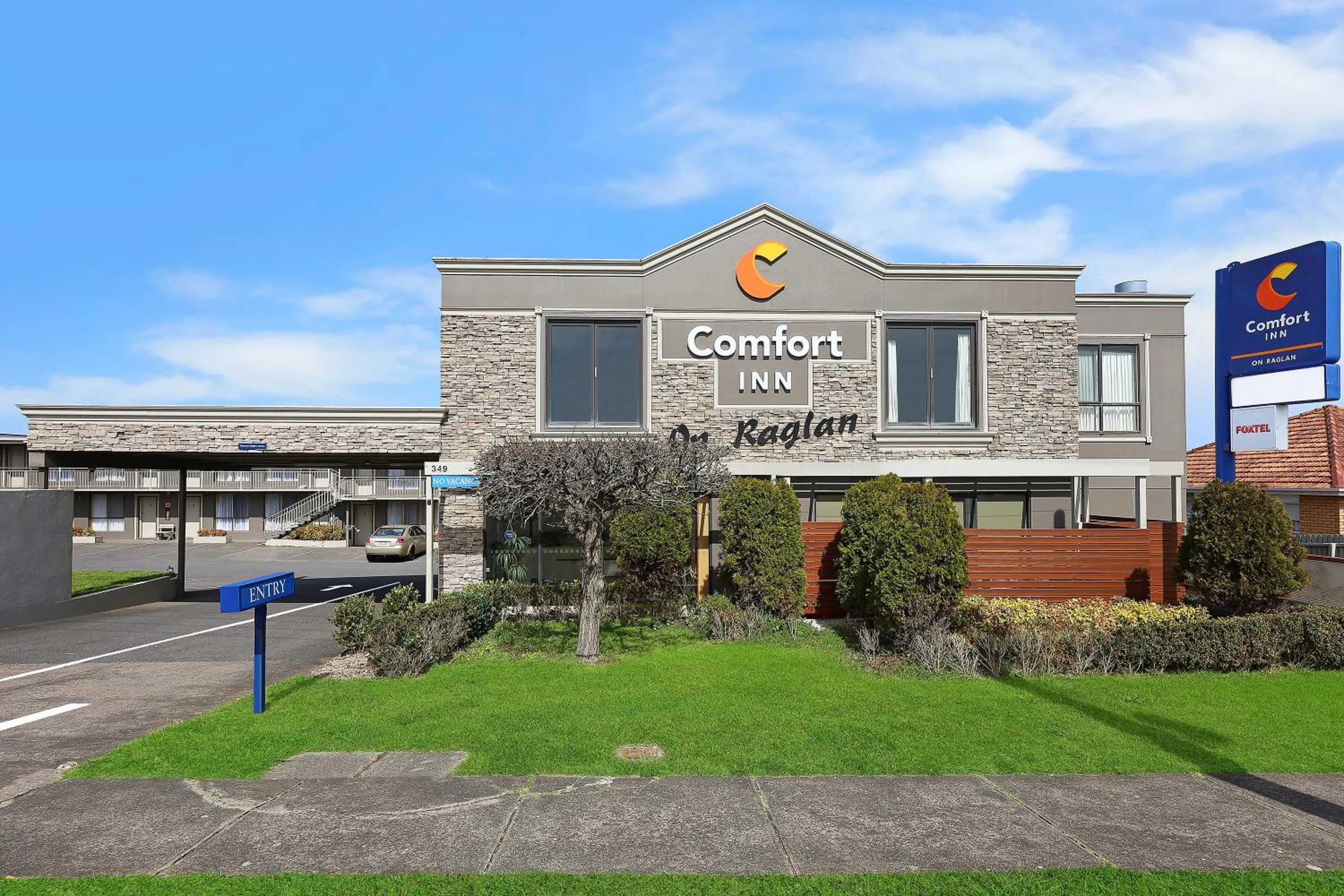 Comfort Inn On Raglan