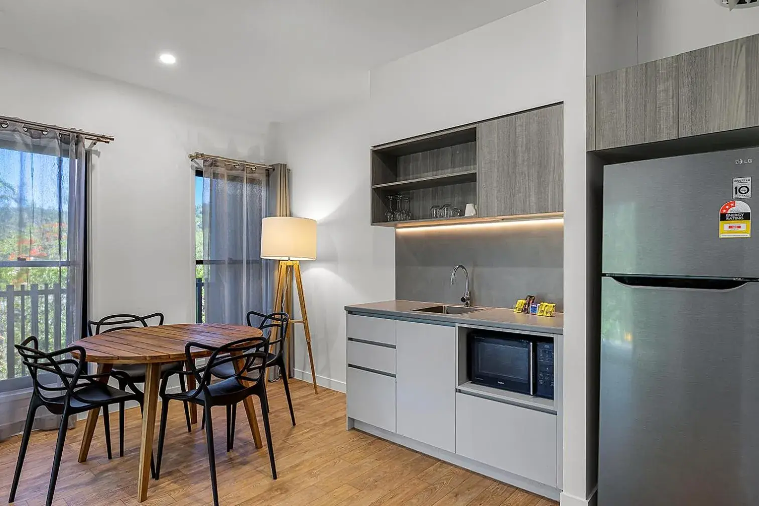 Kitchen or kitchenette in Kipara Tropical Rainforest Retreat Kitchen or kitchenette in Kipara Tropical Rainforest Retreat