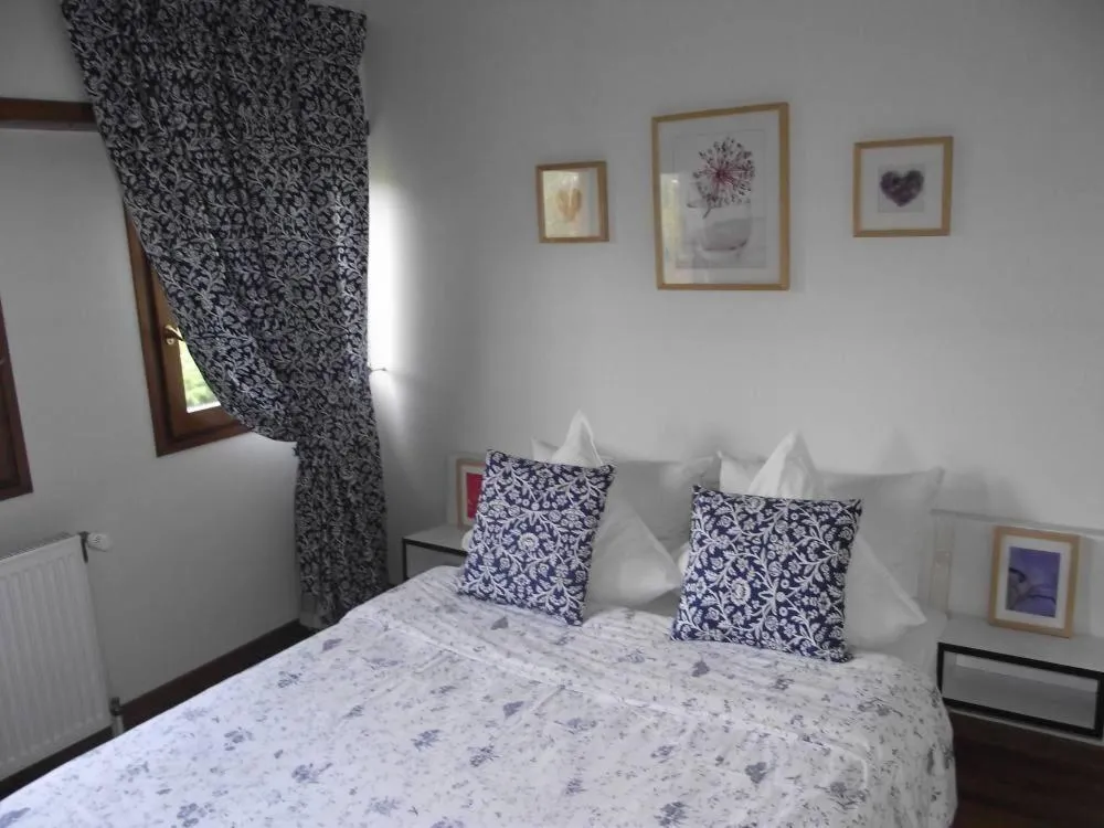 Bedroom, Bed in Spa Hôtel Restaurant Au Lion d'Or