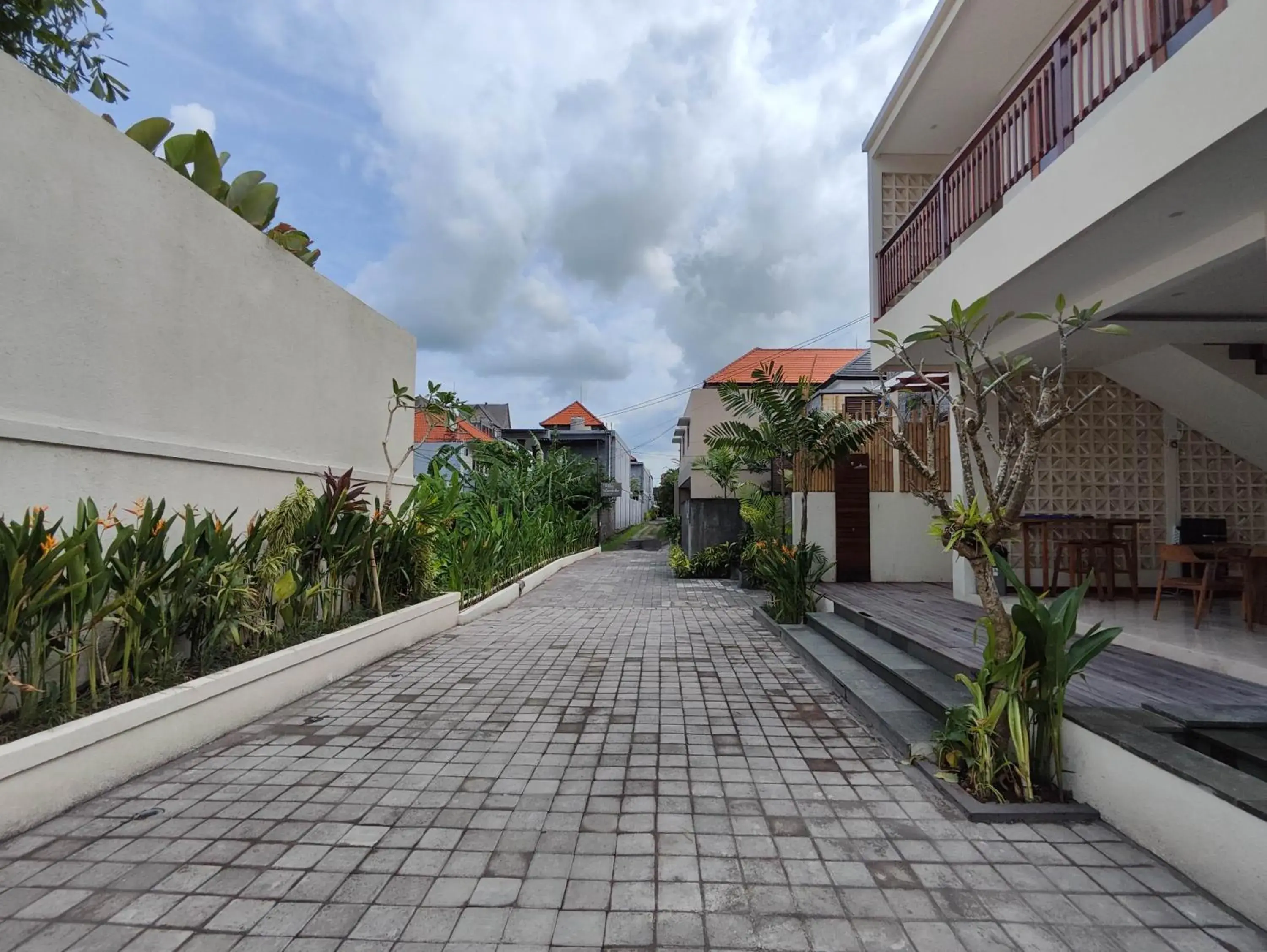 Parking in Villa Lovecho Parking in Villa Lovecho