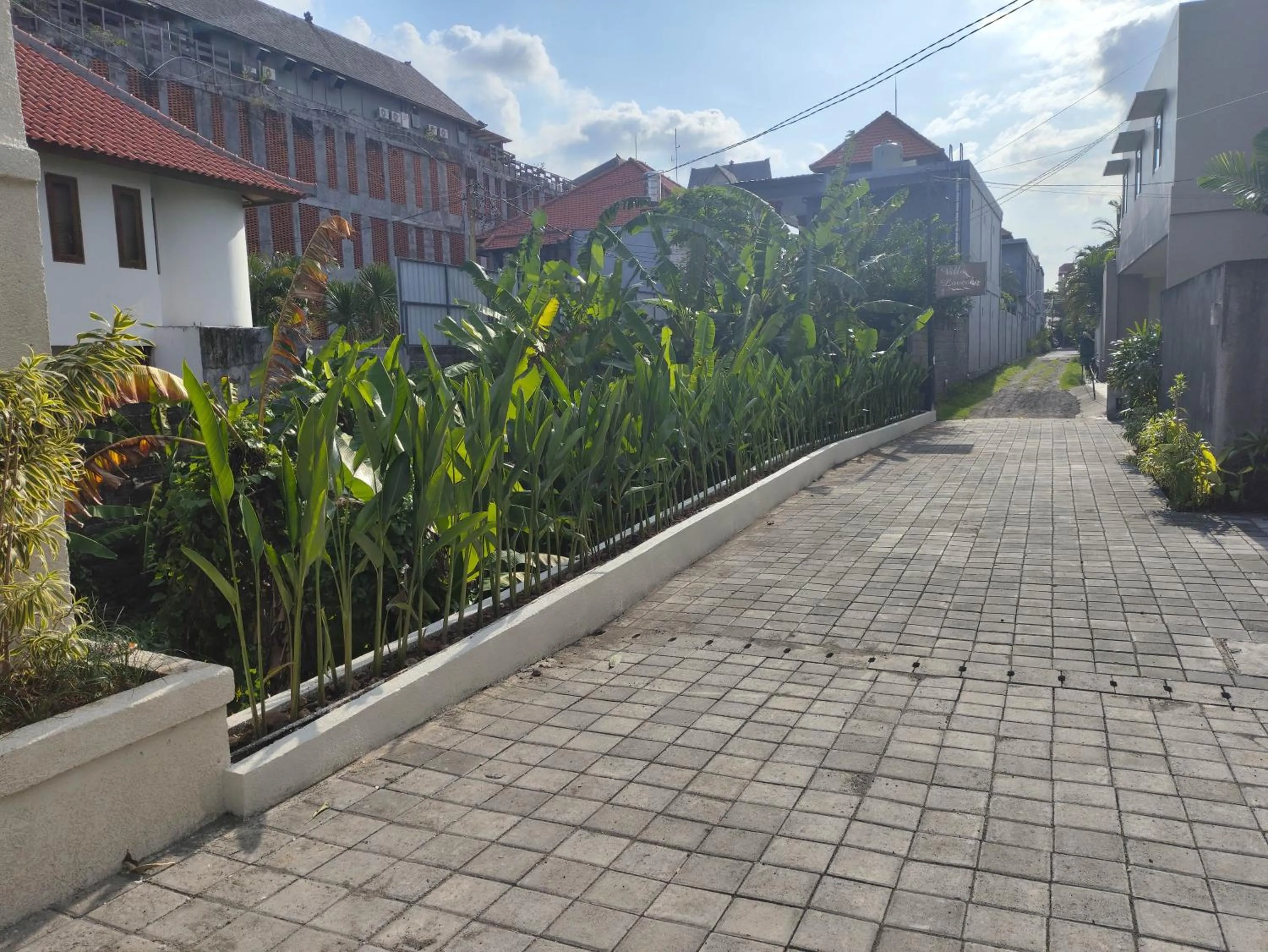 Parking in Villa Lovecho