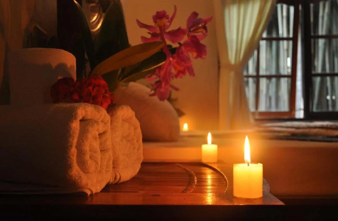 Bedroom in Candra Asri Bungalow! Free Early Check In, Great November Deal!