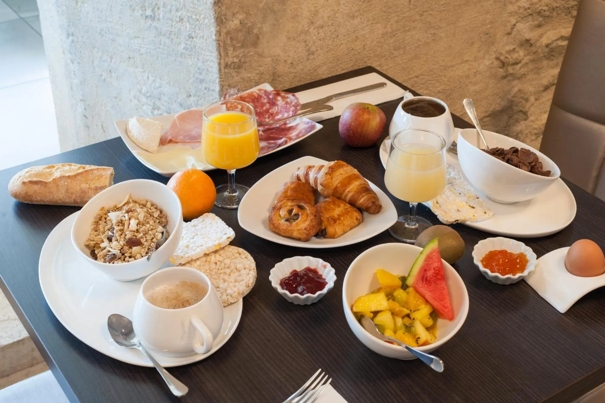 Buffet breakfast in The Originals Boutique, Hôtel La Grange, Niort