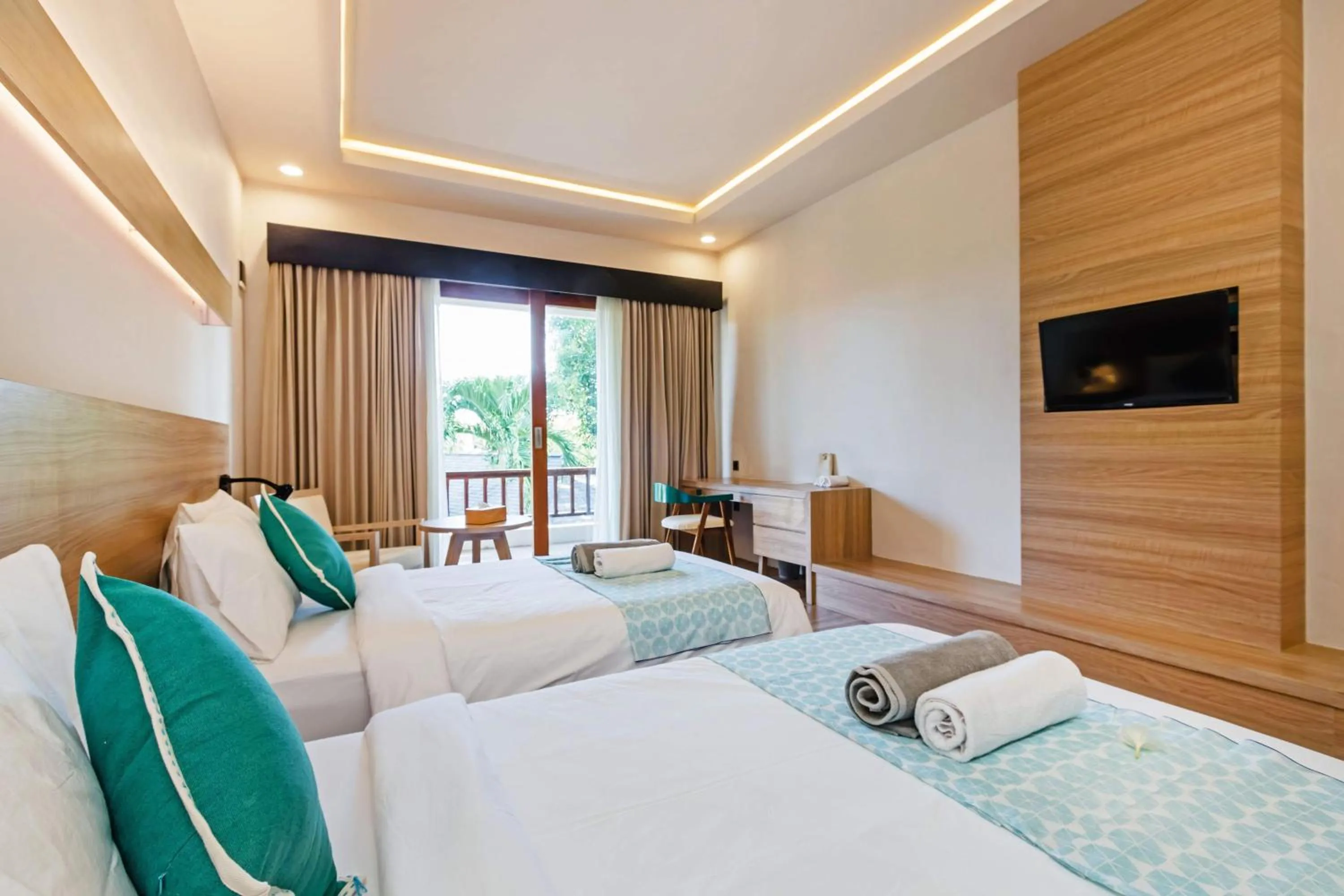 Bedroom, Bed in Kashantee Village