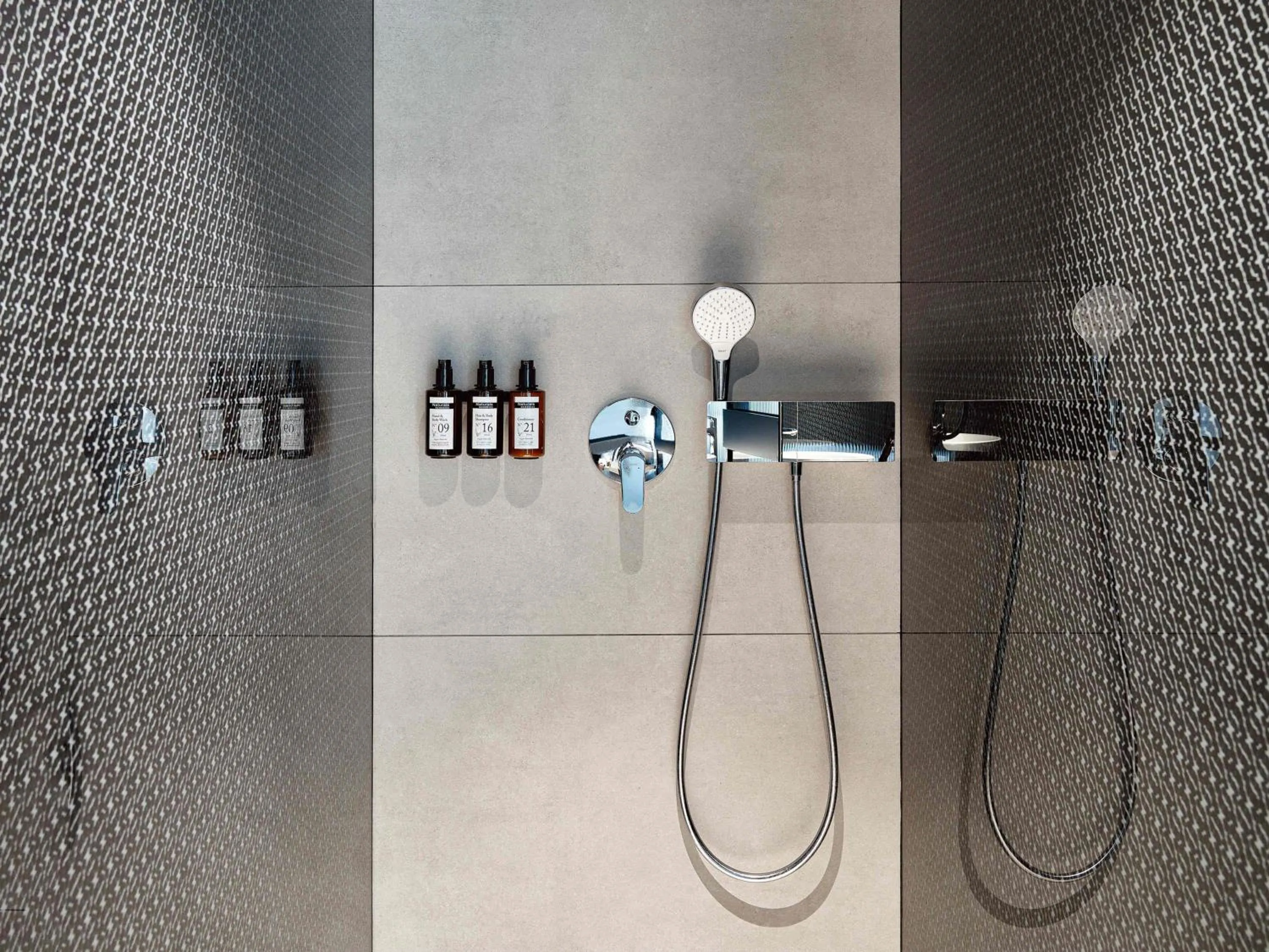 Photo of the whole room in Mövenpick Zagreb