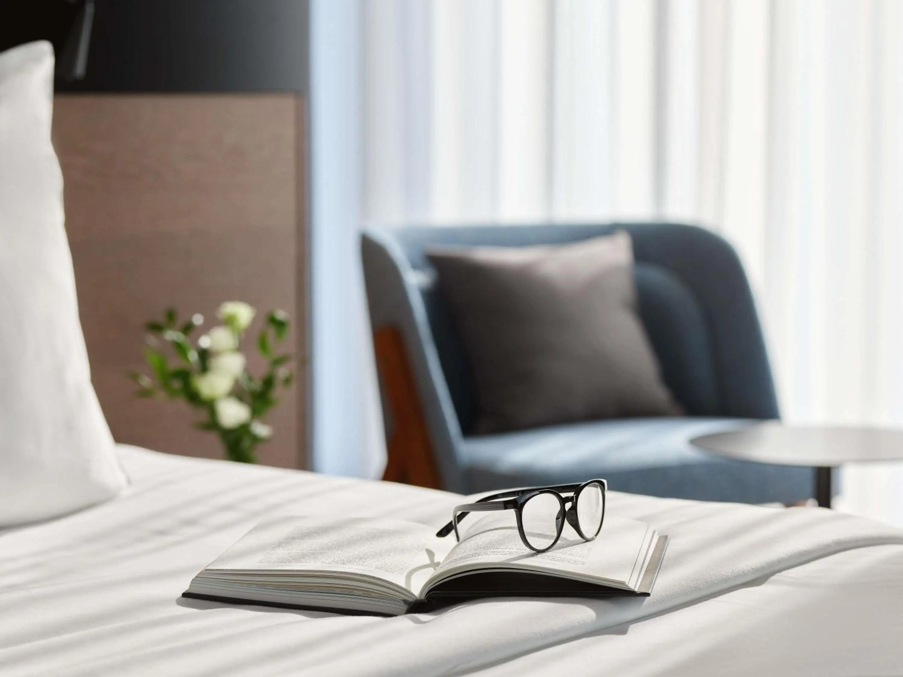 Bedroom in Mövenpick Zagreb