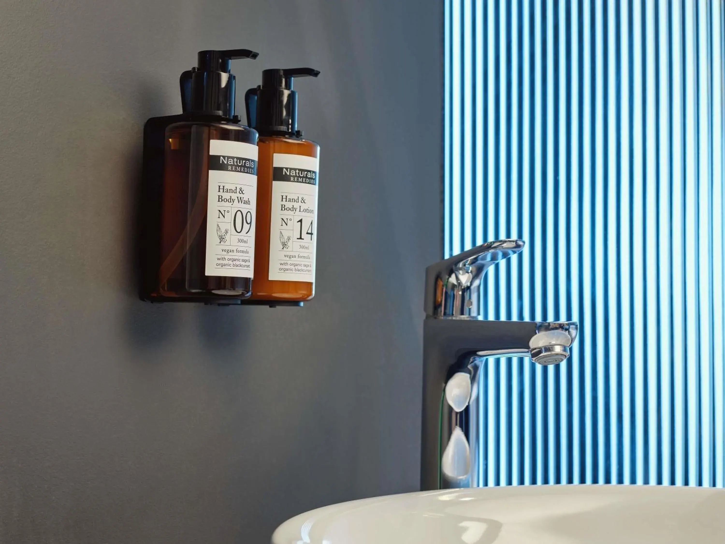 Bedroom in Mövenpick Zagreb Bedroom in Mövenpick Zagreb