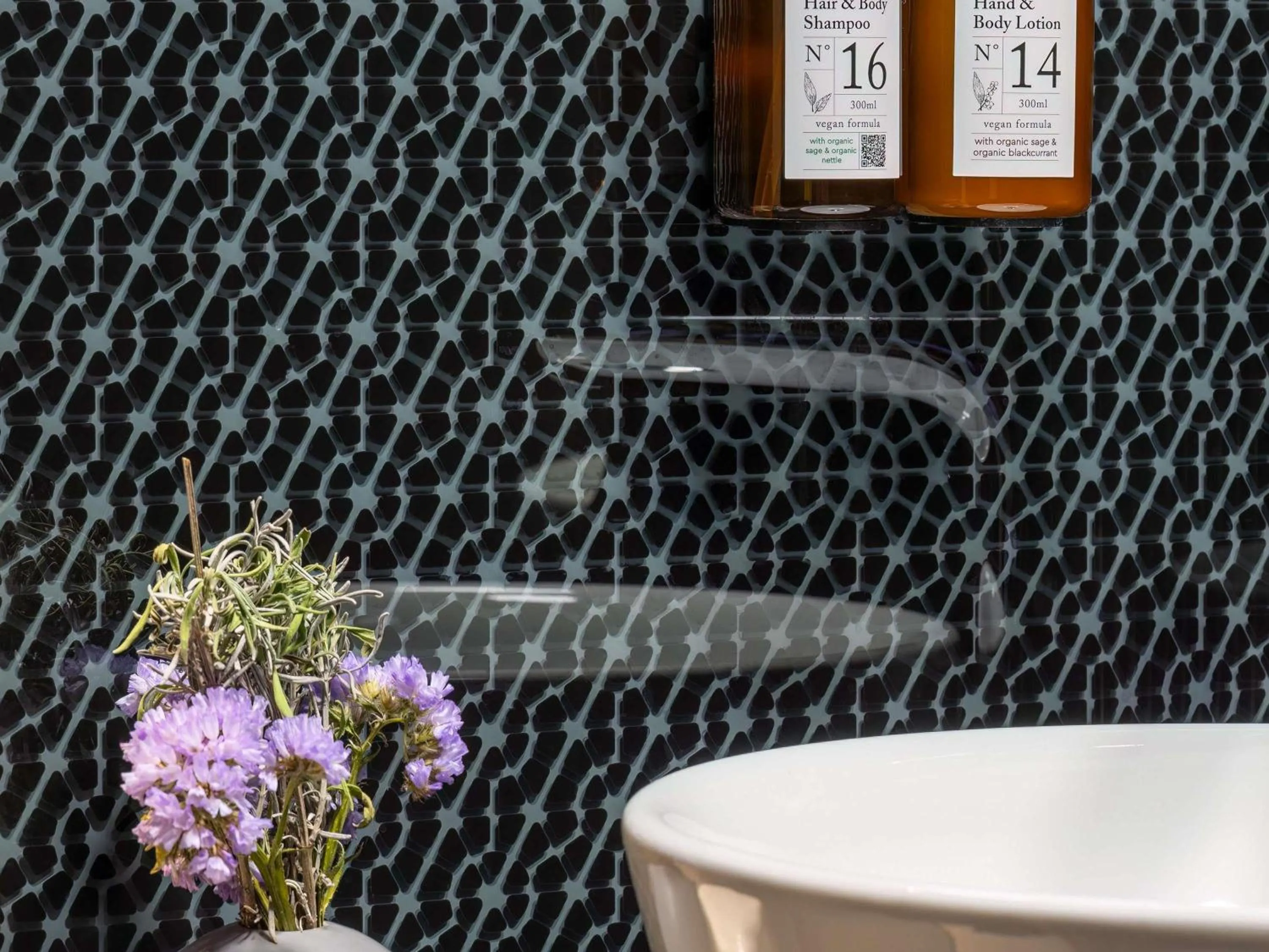 Bedroom in Mövenpick Zagreb