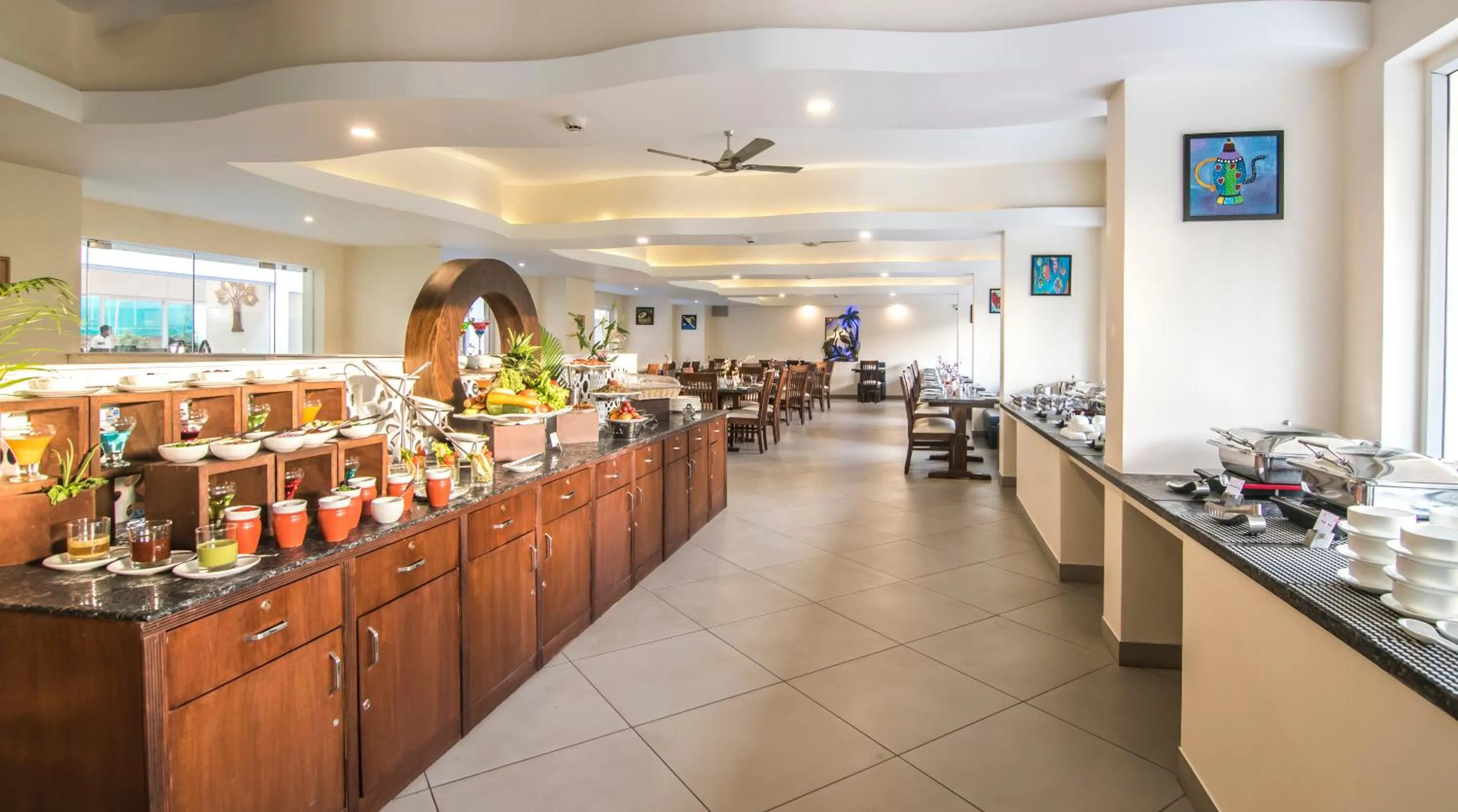 Restaurant/places to eat in Regenta Central North Goa, Arpora