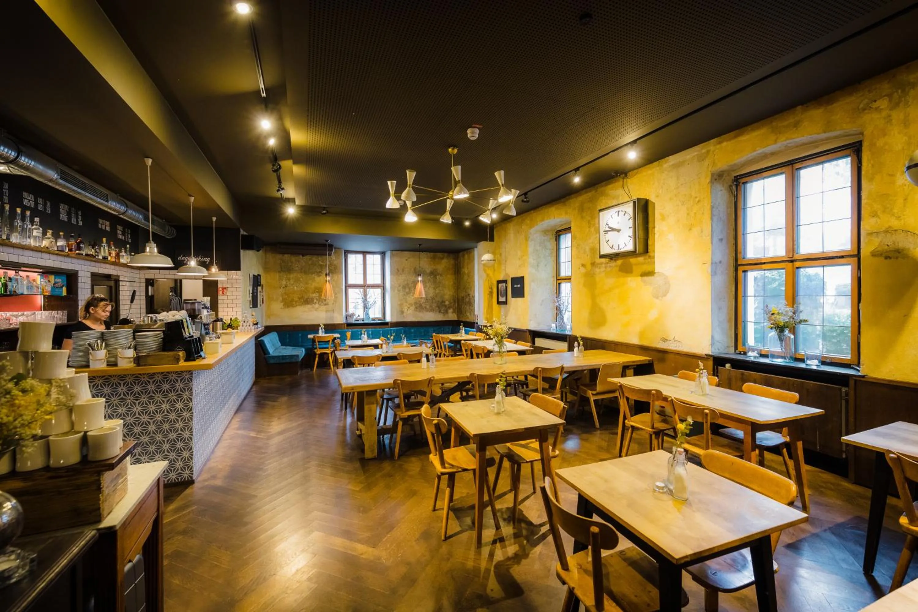 Lounge or bar in Hotel Luis