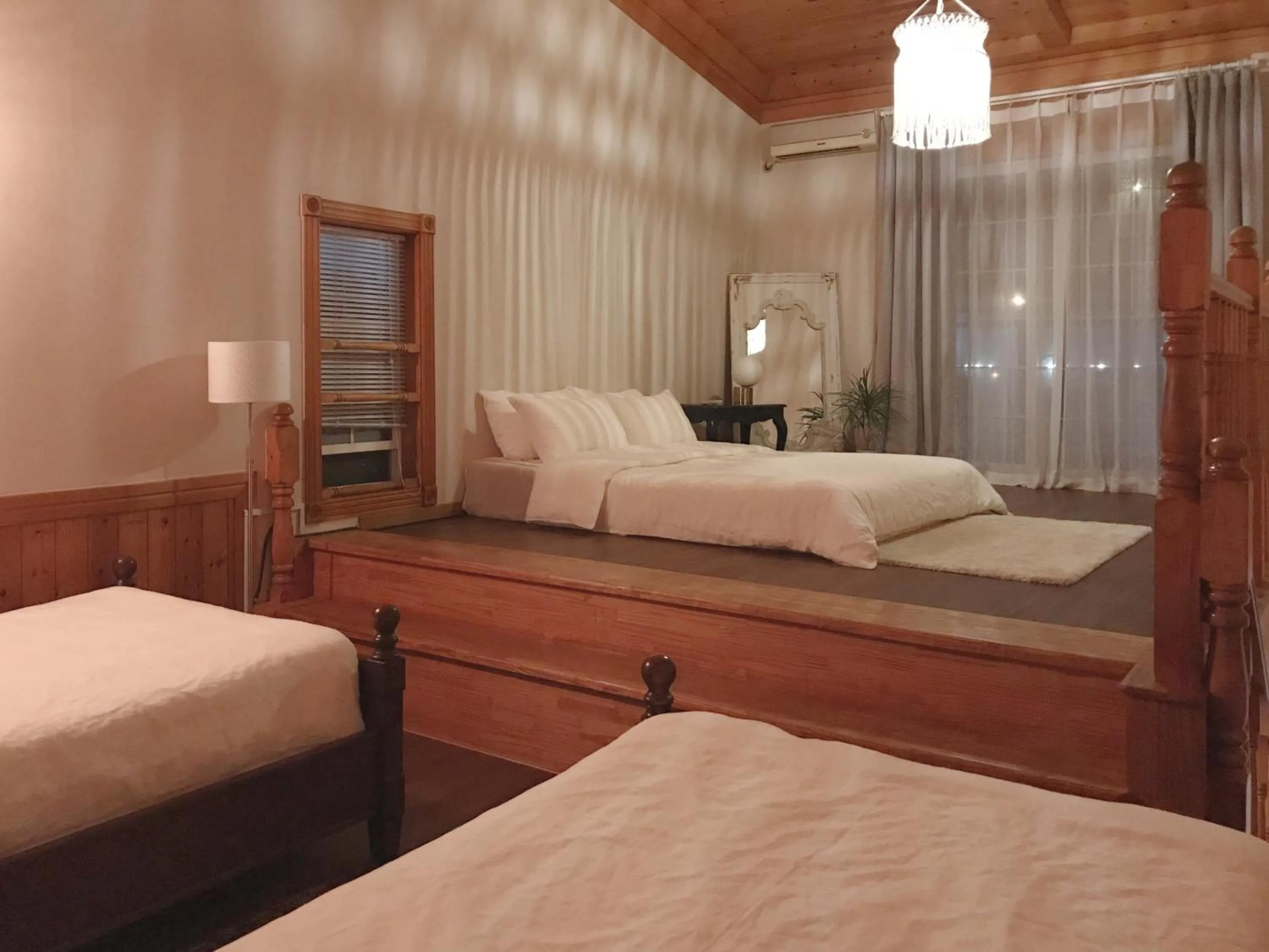 Bed in At corner resort & garden