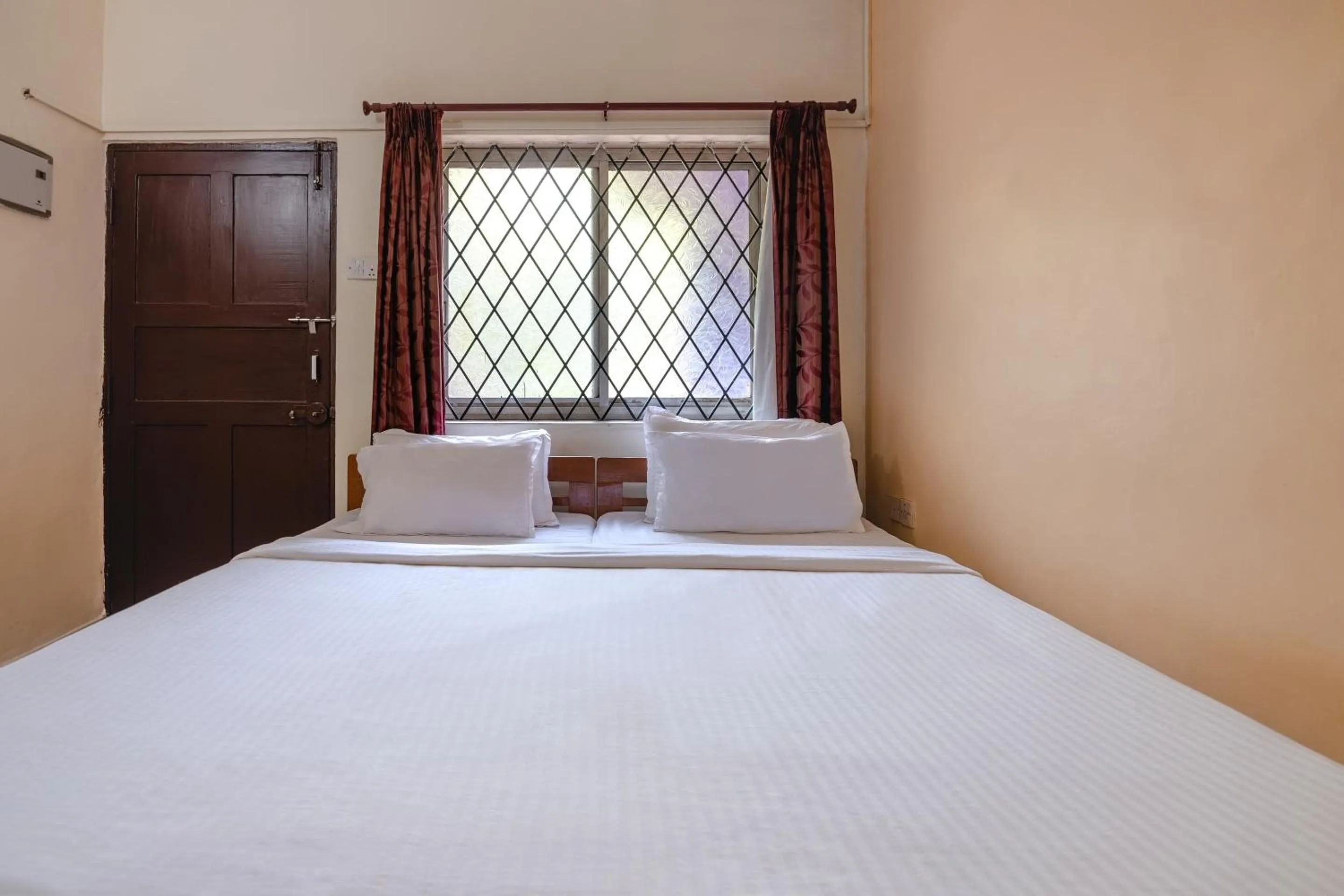 Bedroom, Bed in SPOT ON PS Guest House