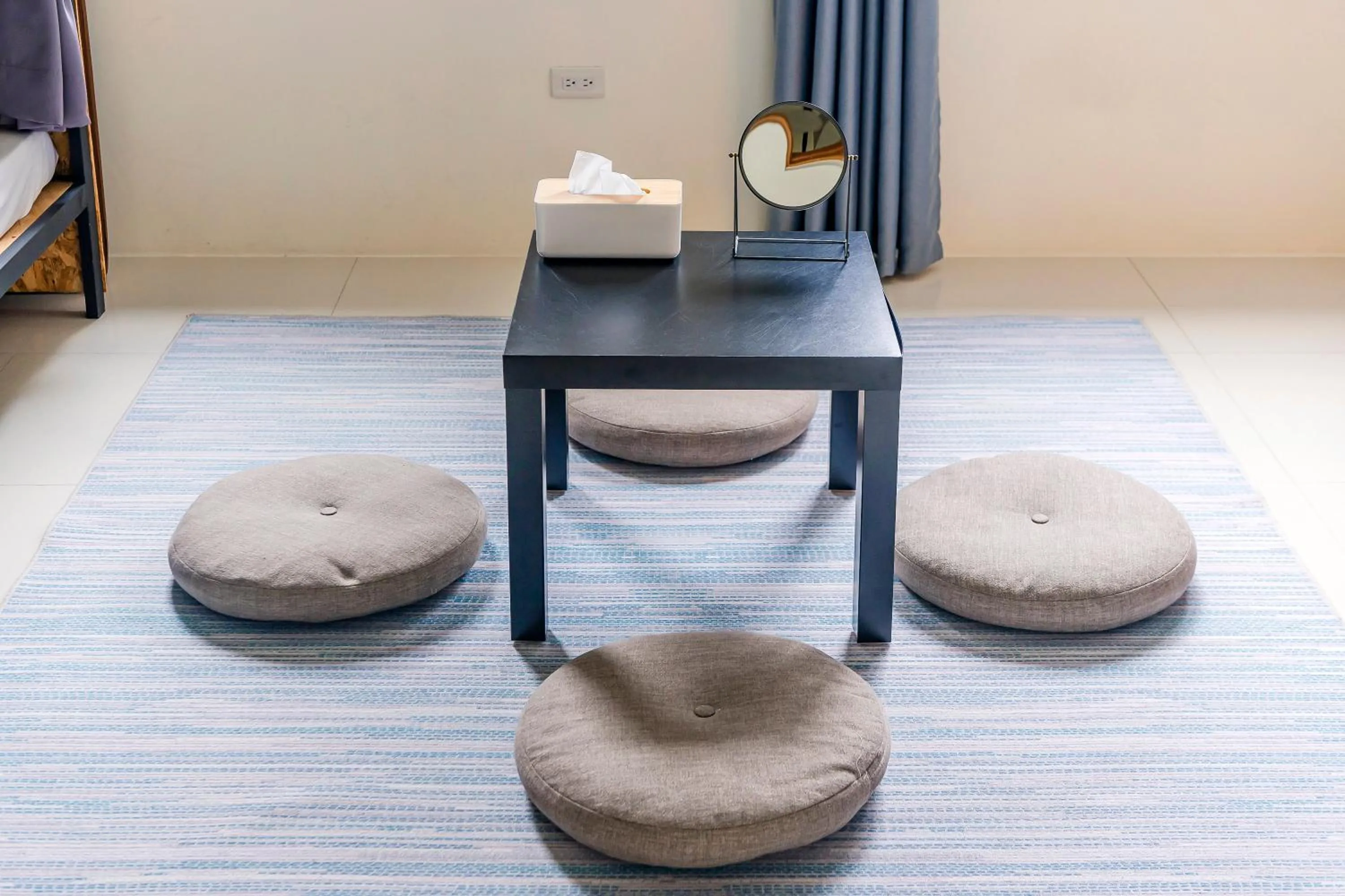 Seating area in Surf house