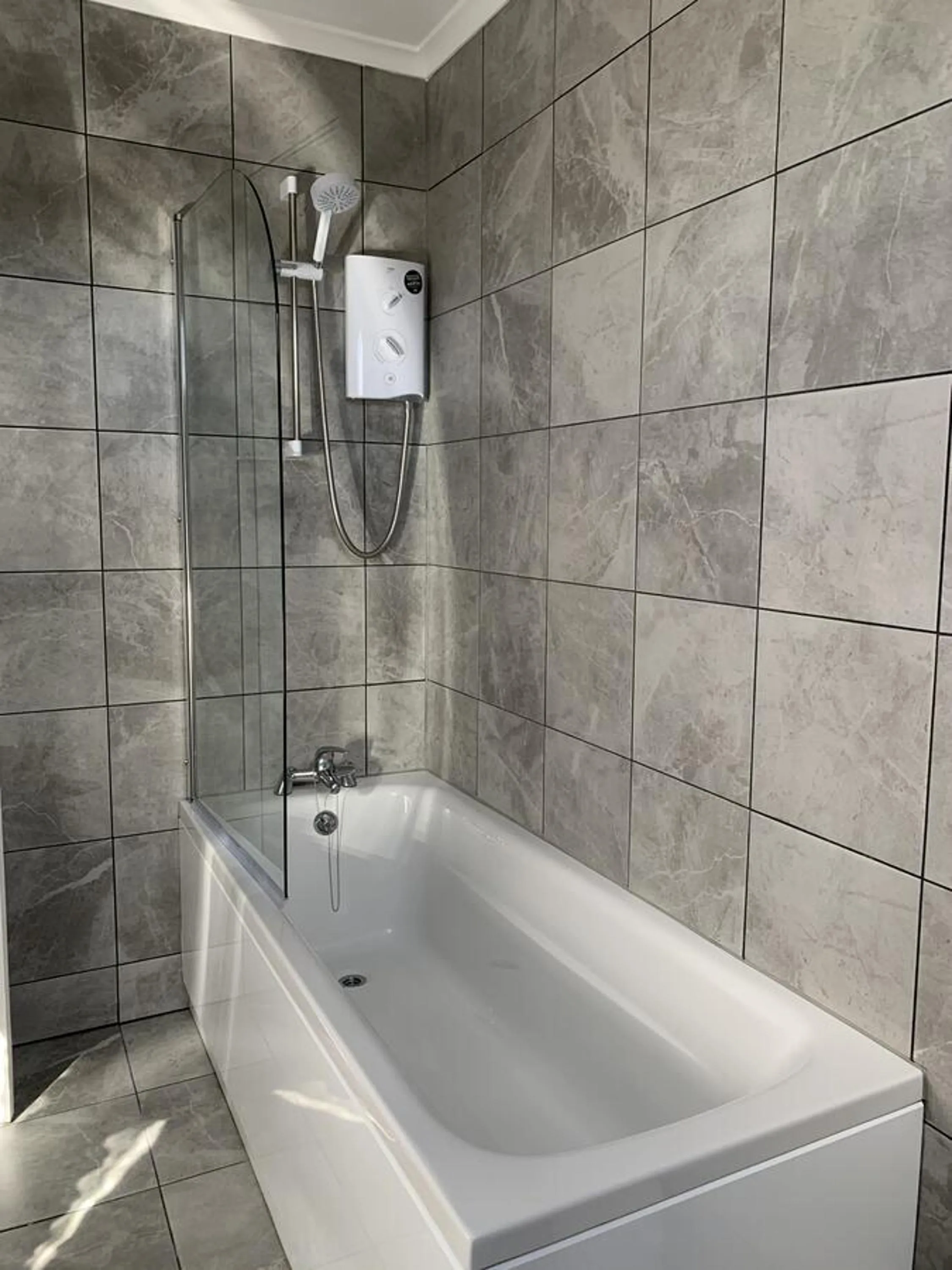 Bath in Grosvenor Hotel