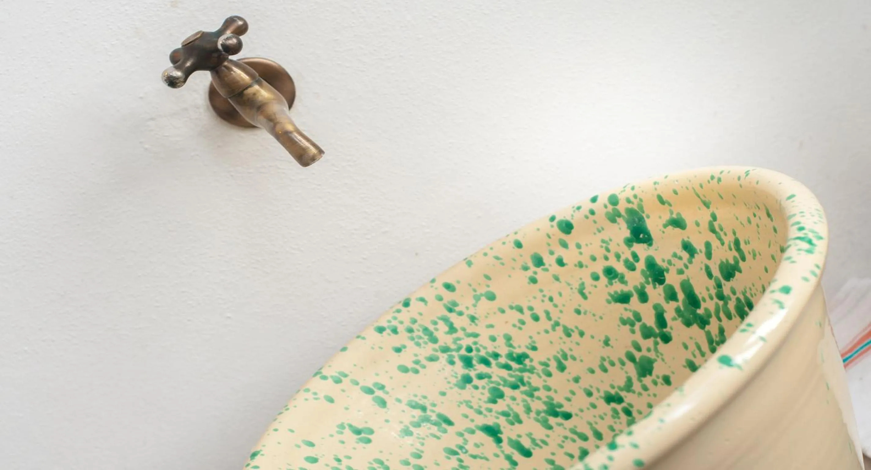 Decorative detail in I 7 Archi Guest House