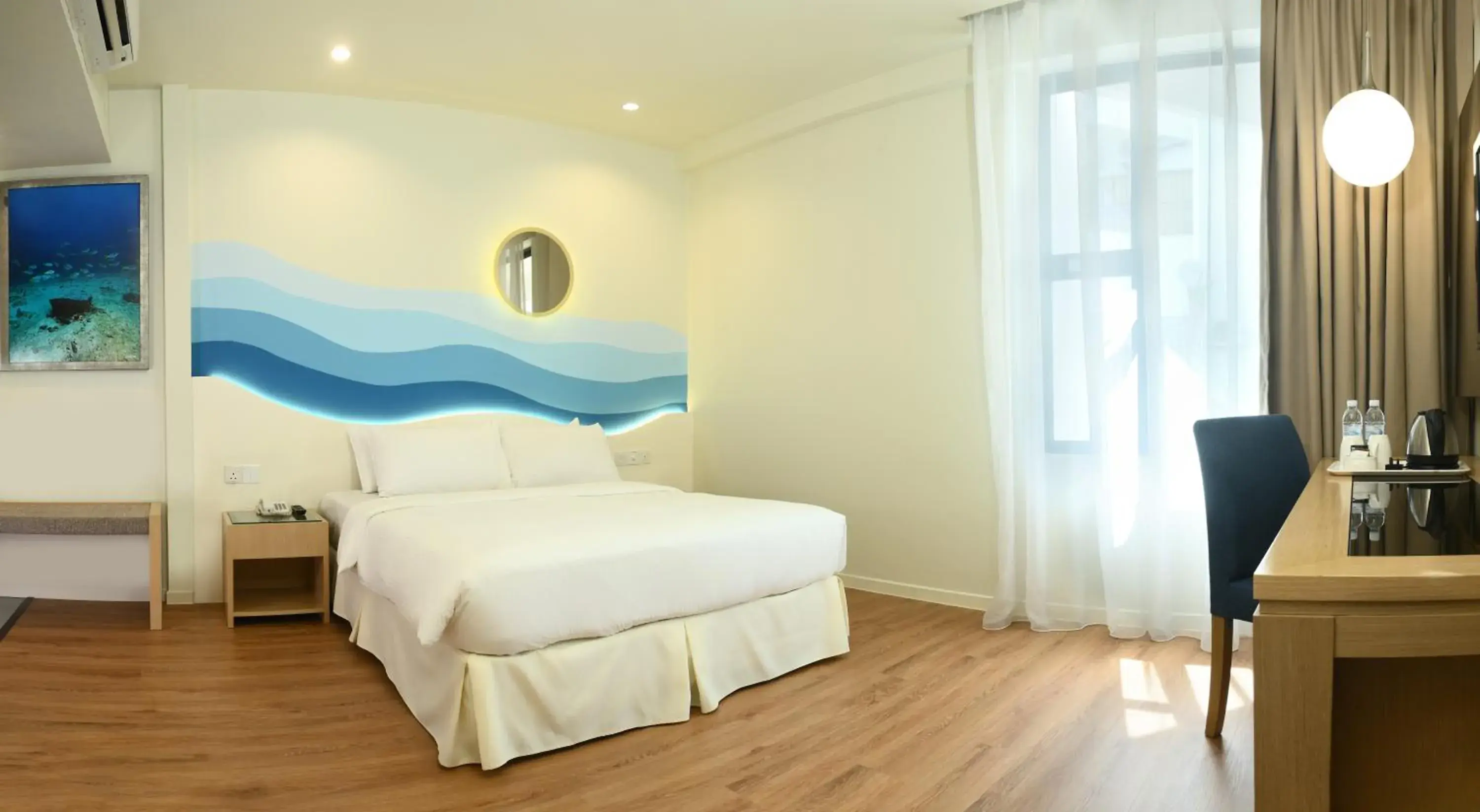 Superior Queen Room in Oceania Hotel Superior Queen Room in Oceania Hotel