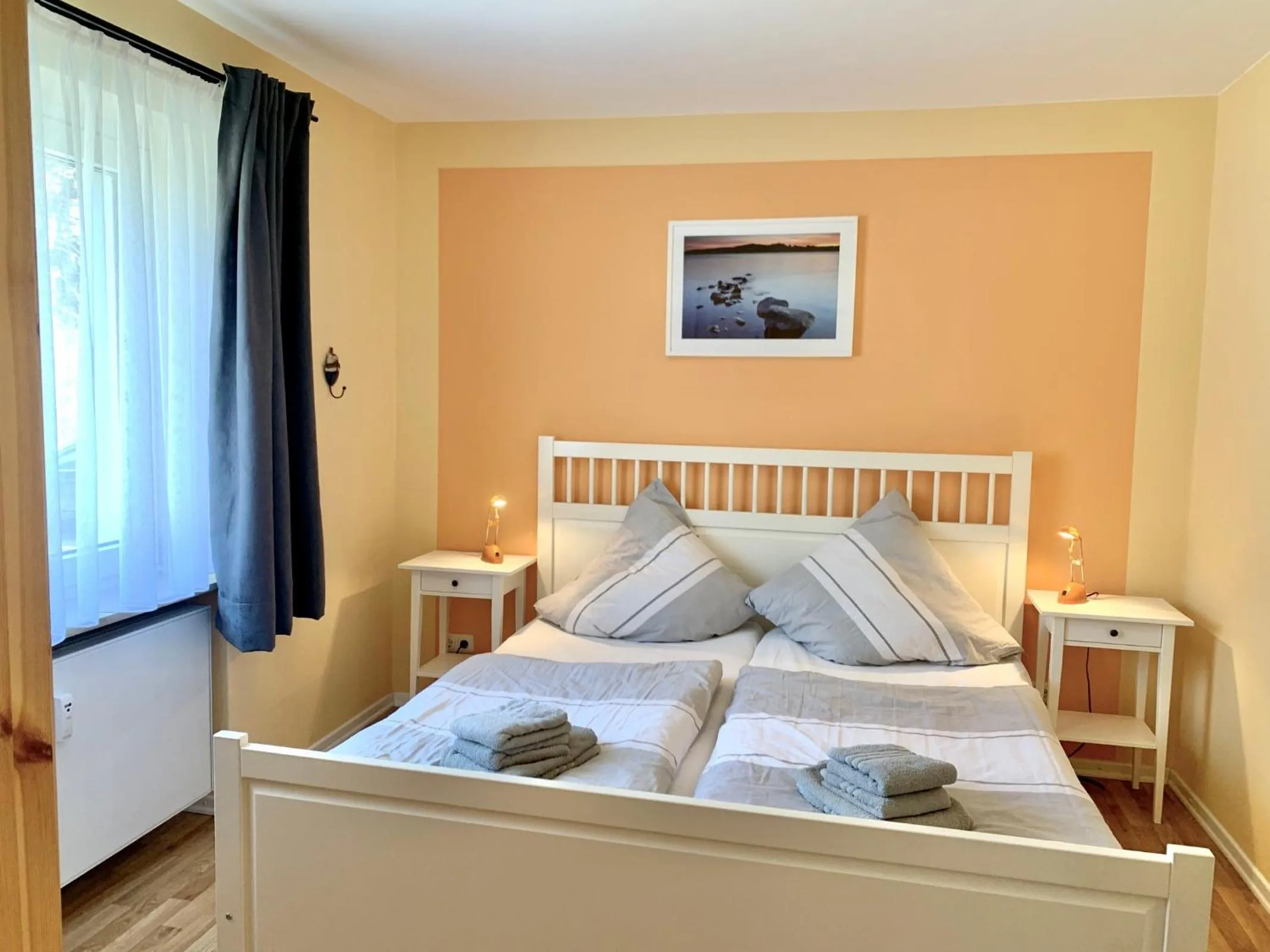 Bed in Apartment 1 im HausDünenbake