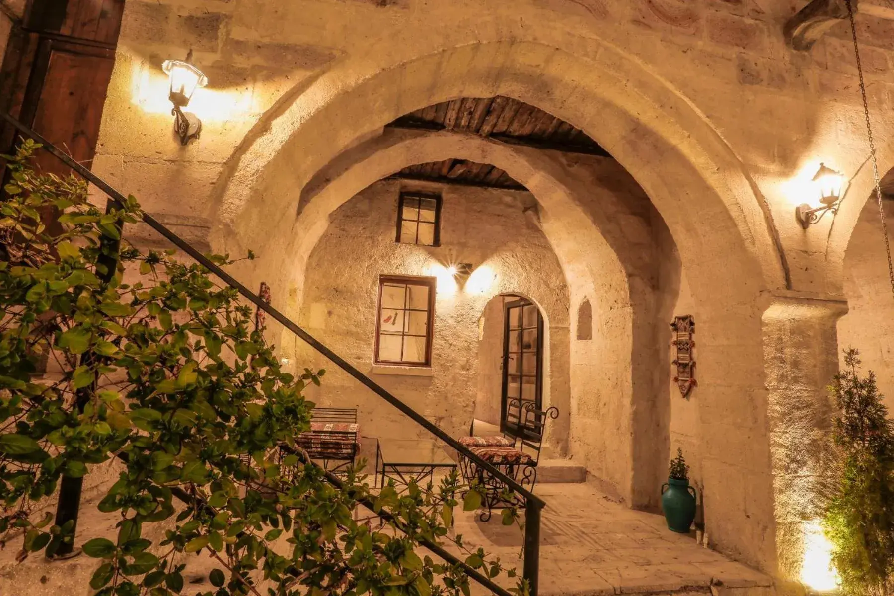 Facade/entrance in Harkasos Cave Hotel Facade/entrance in Harkasos Cave Hotel