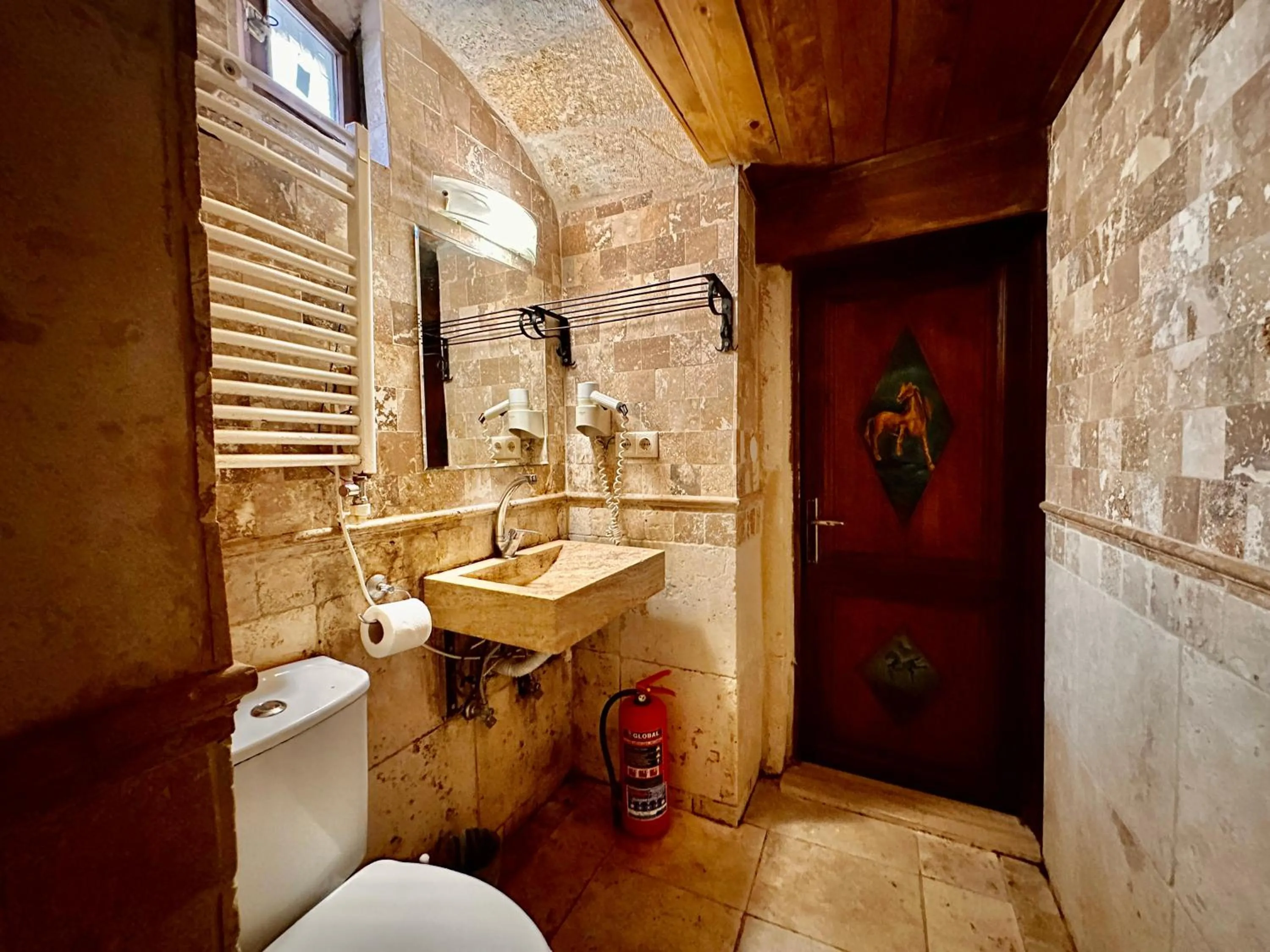 Shower in Harkasos Cave Hotel