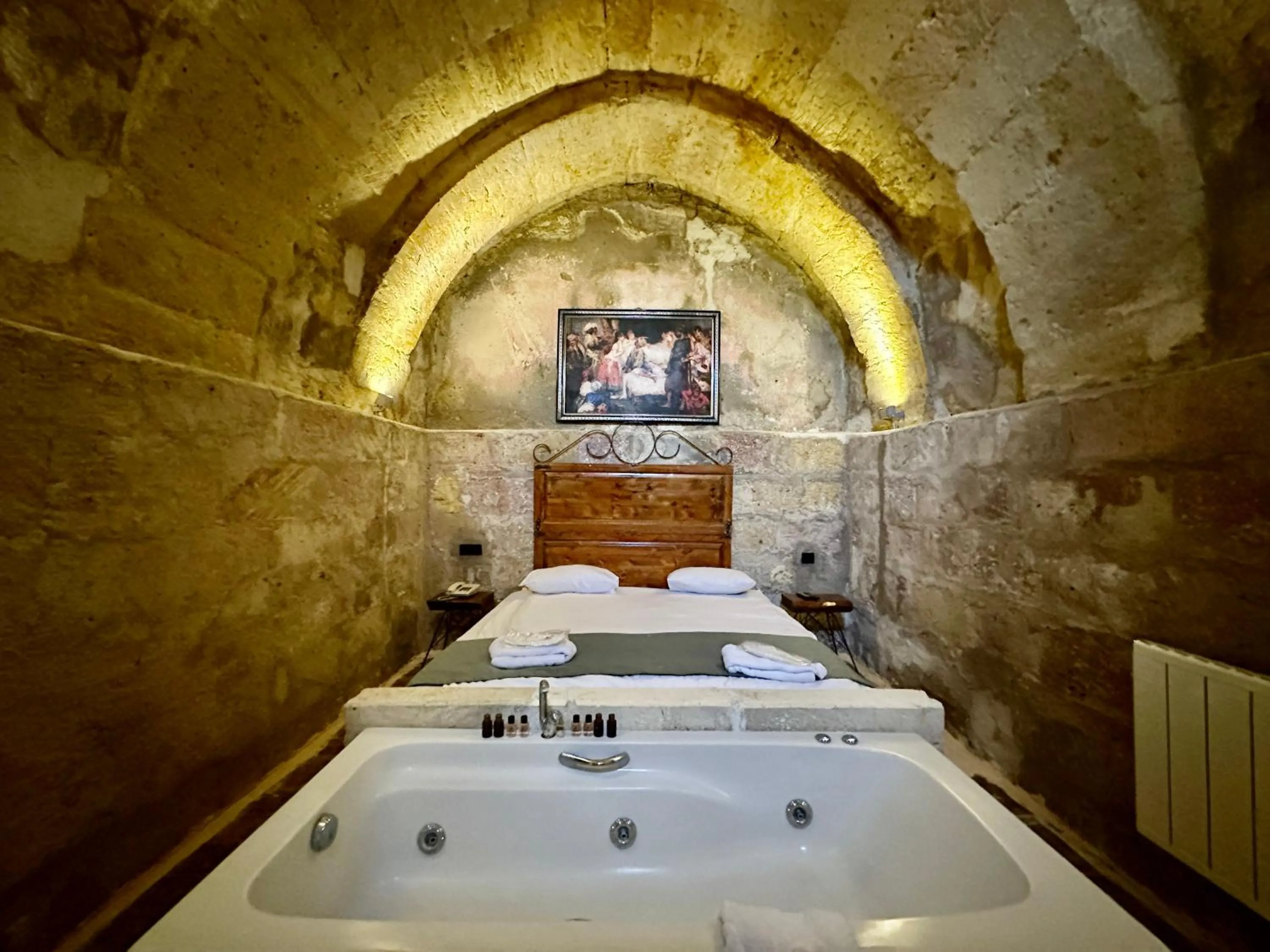 Photo of the whole room in Harkasos Cave Hotel