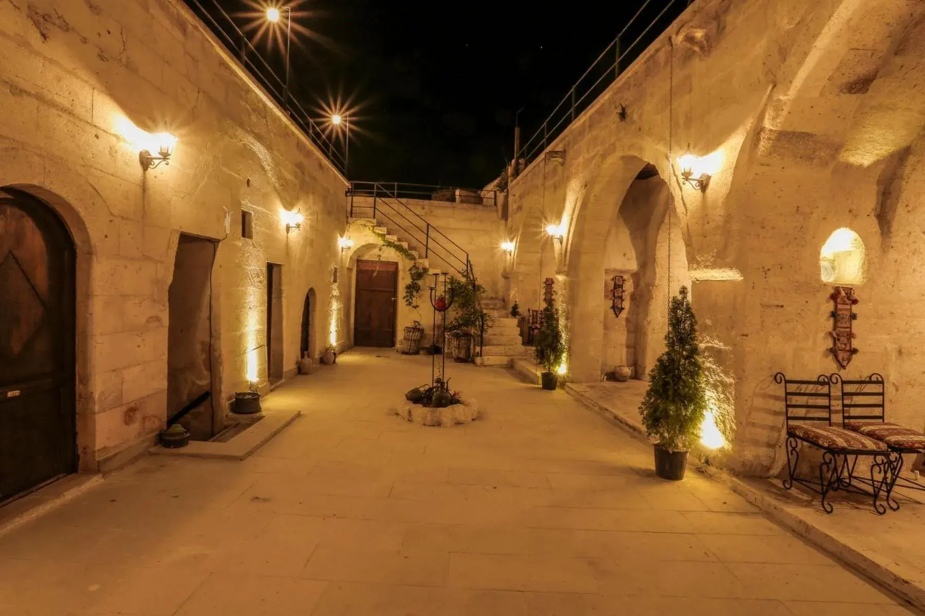 Facade/entrance in Harkasos Cave Hotel Facade/entrance in Harkasos Cave Hotel