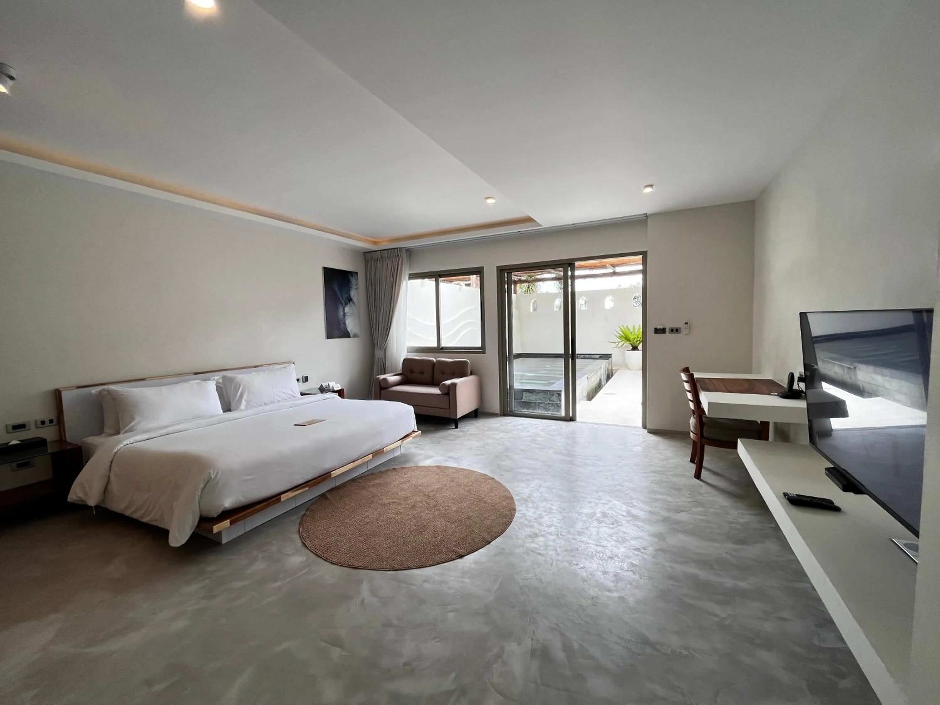 Photo of the whole room, Bed in KC Beach Club & Pool Villas