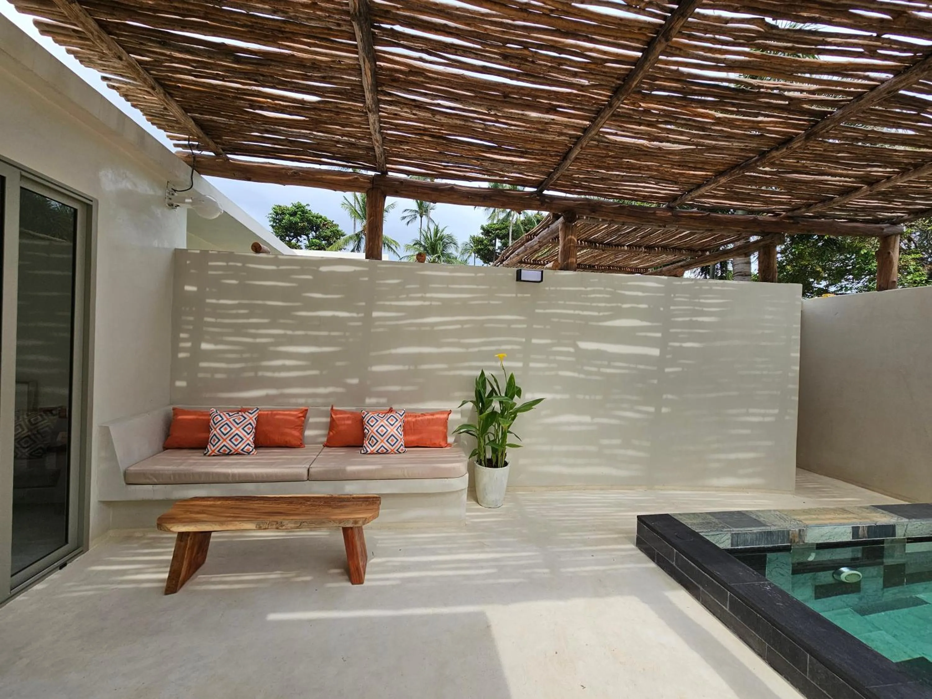 Balcony/Terrace in KC Beach Club & Pool Villas