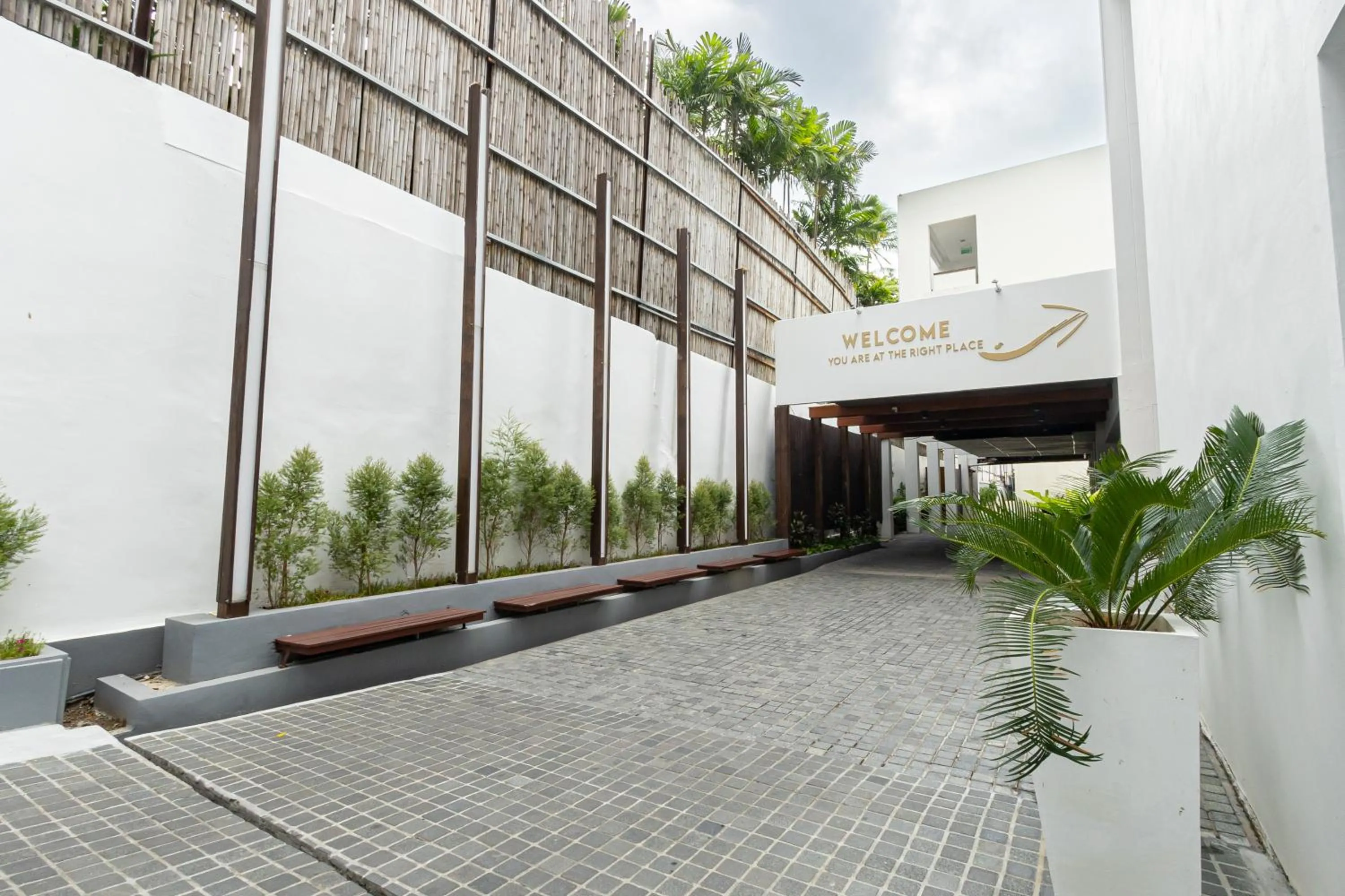Facade/entrance in KC Beach Club & Pool Villas