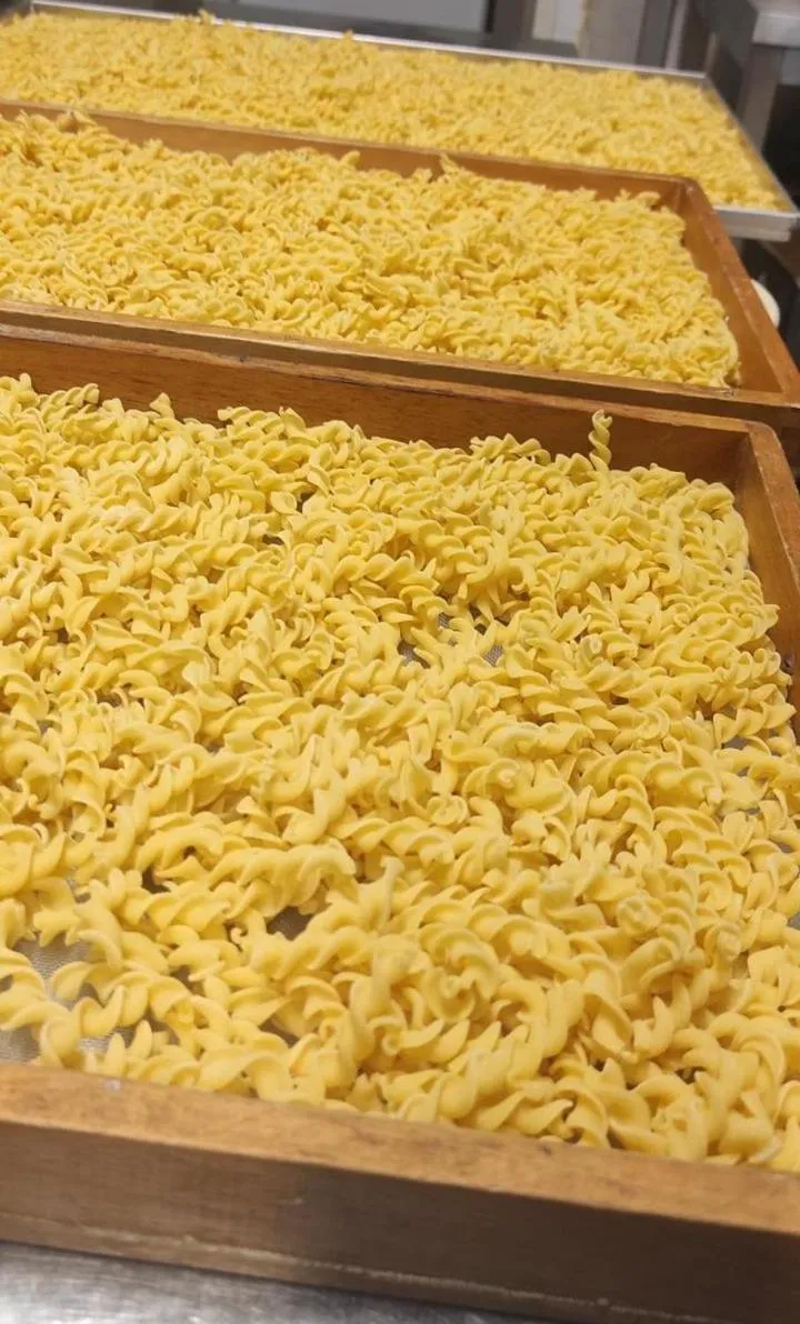 Restaurant/places to eat in Hotel Master