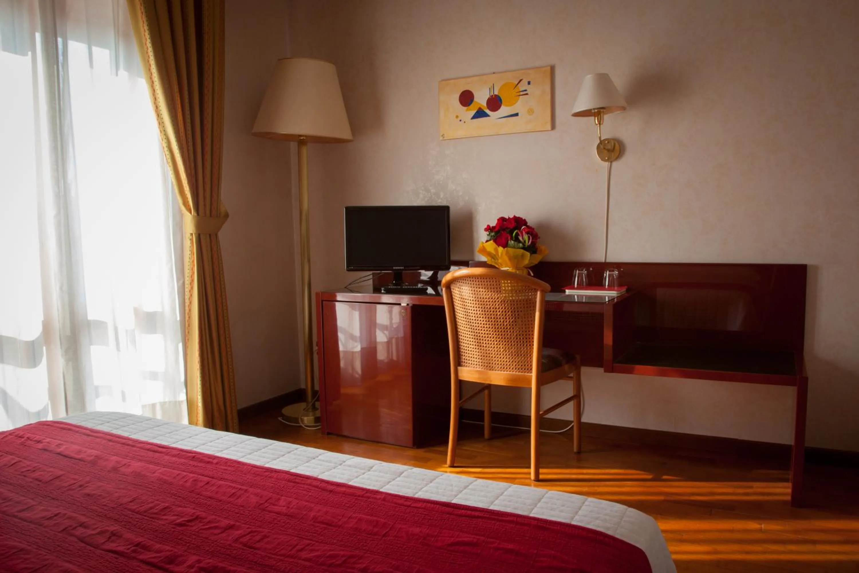 TV and multimedia, Bed in Hotel Master