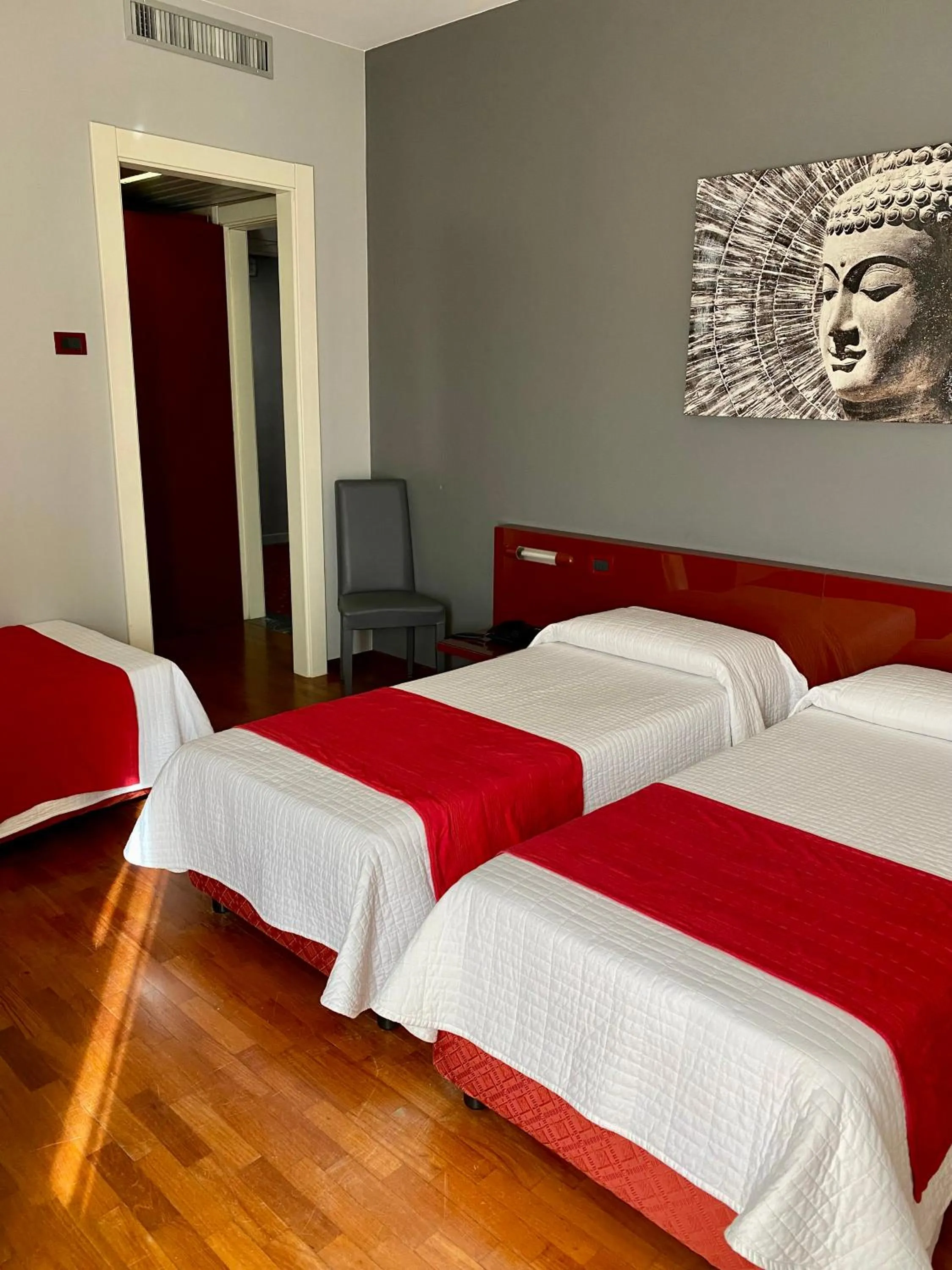 Photo of the whole room, Bed in Hotel Master