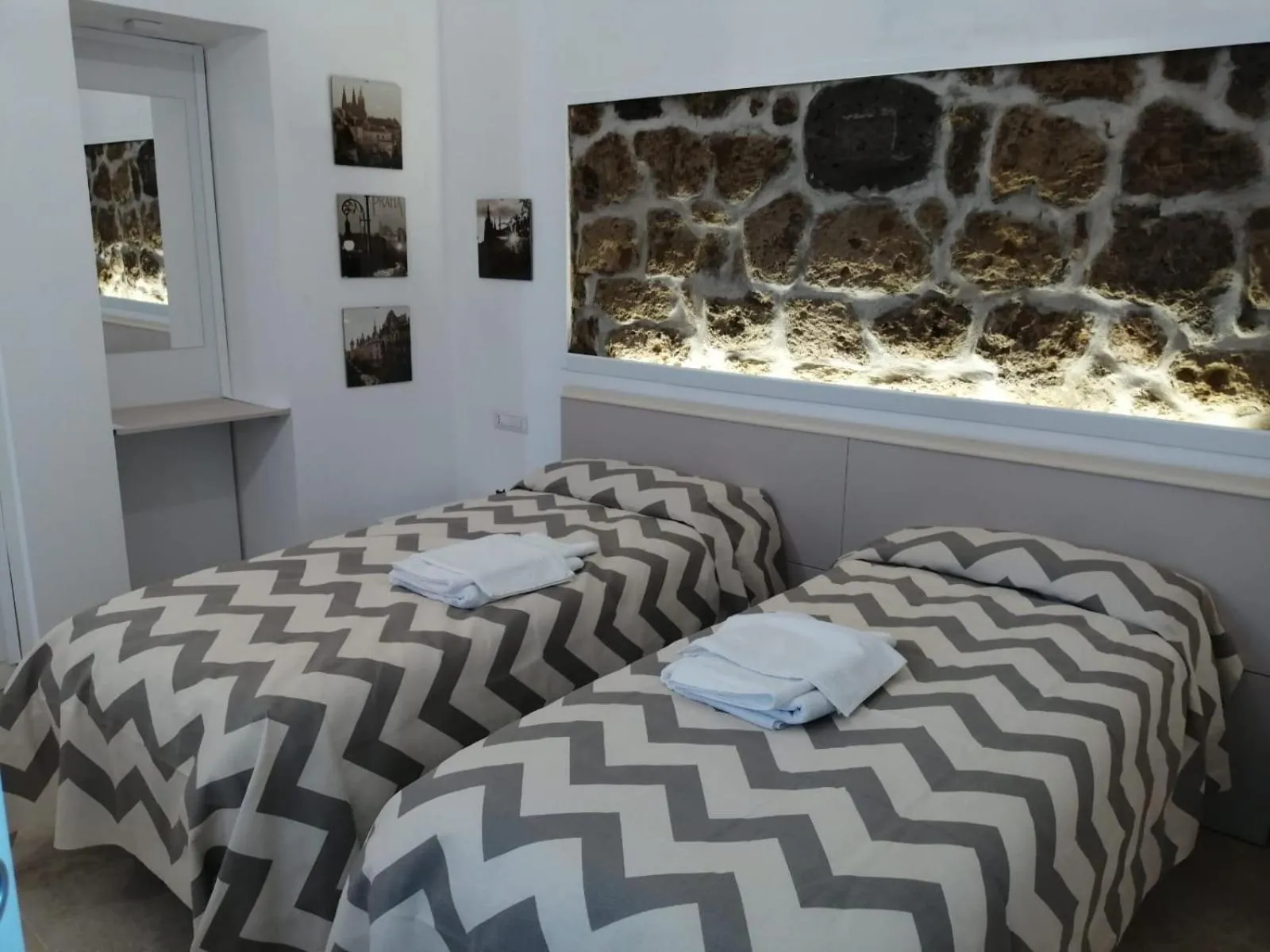 Bed in B&B Ninfa
