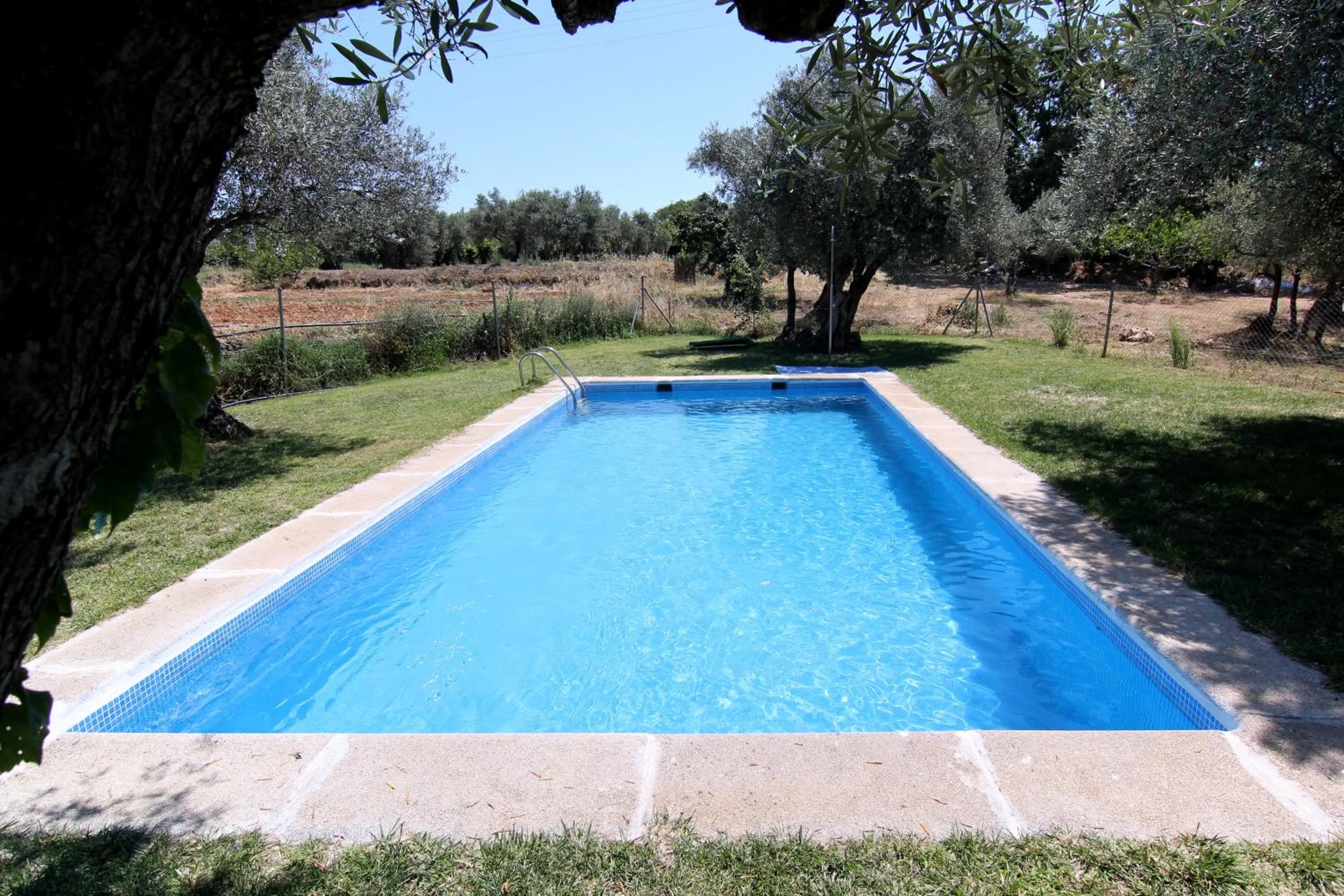 Day in Hotel Rural Hojaranzos