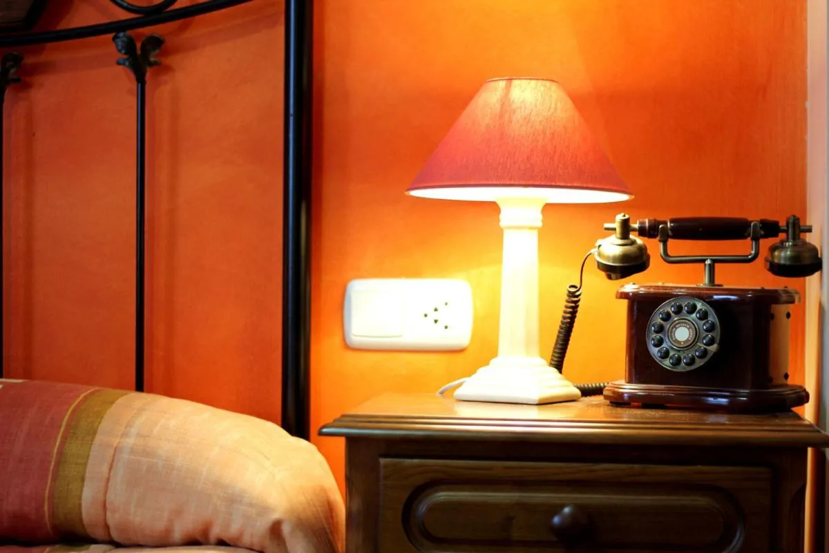 Hotel Rural Hojaranzos