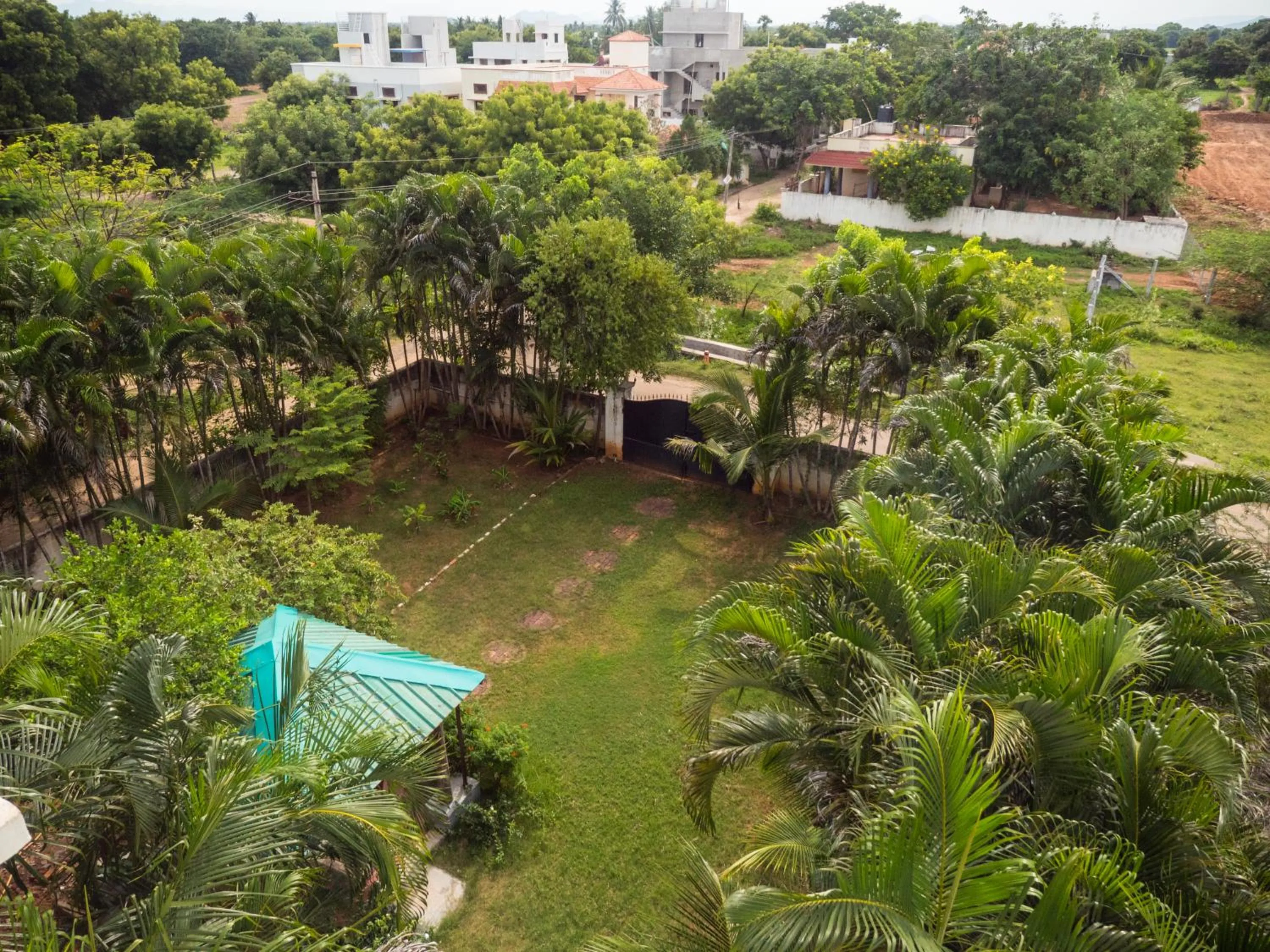 Garden view in Aashreya Suites Tiruvannamalai