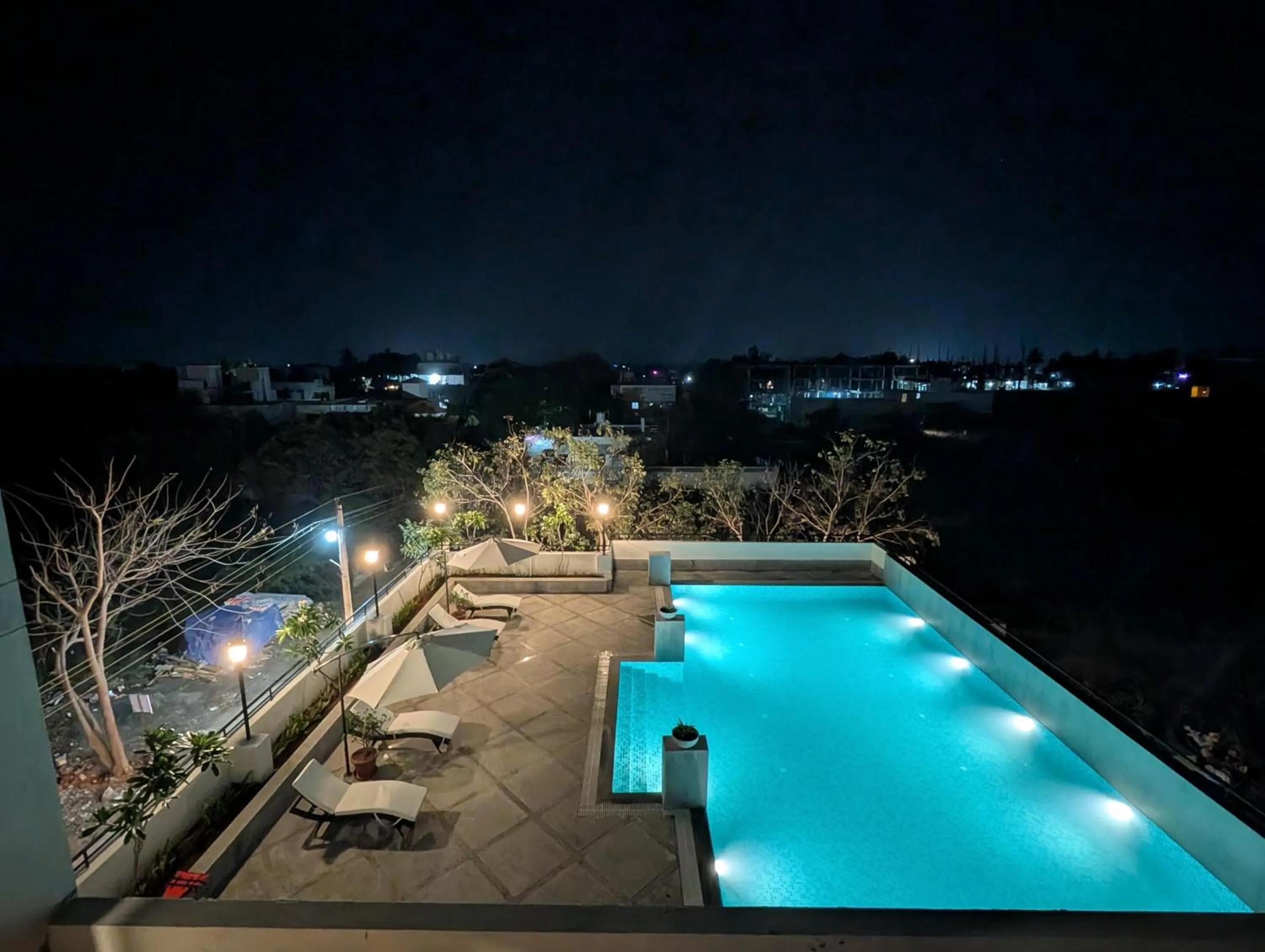 Pool view in Aashreya Suites Tiruvannamalai